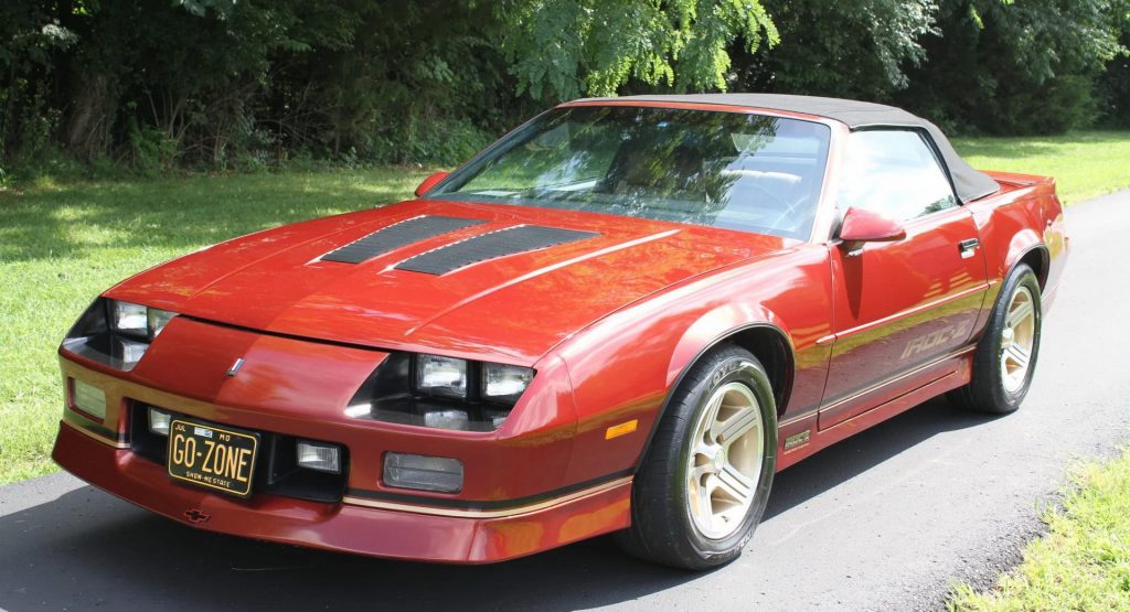  Stick Your Favorite ’80s Cassette Player In This 49k-Mile IROC-Z Convertible