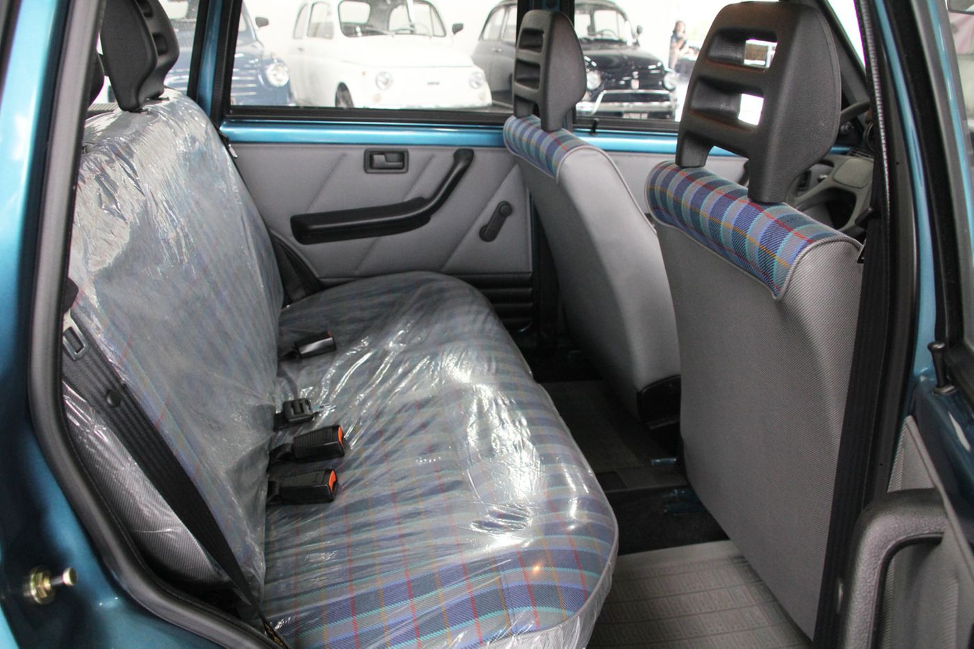 1996 Fiat Uno Travels Through Time, Reaches 2020 With Just 560 Miles On The Clock