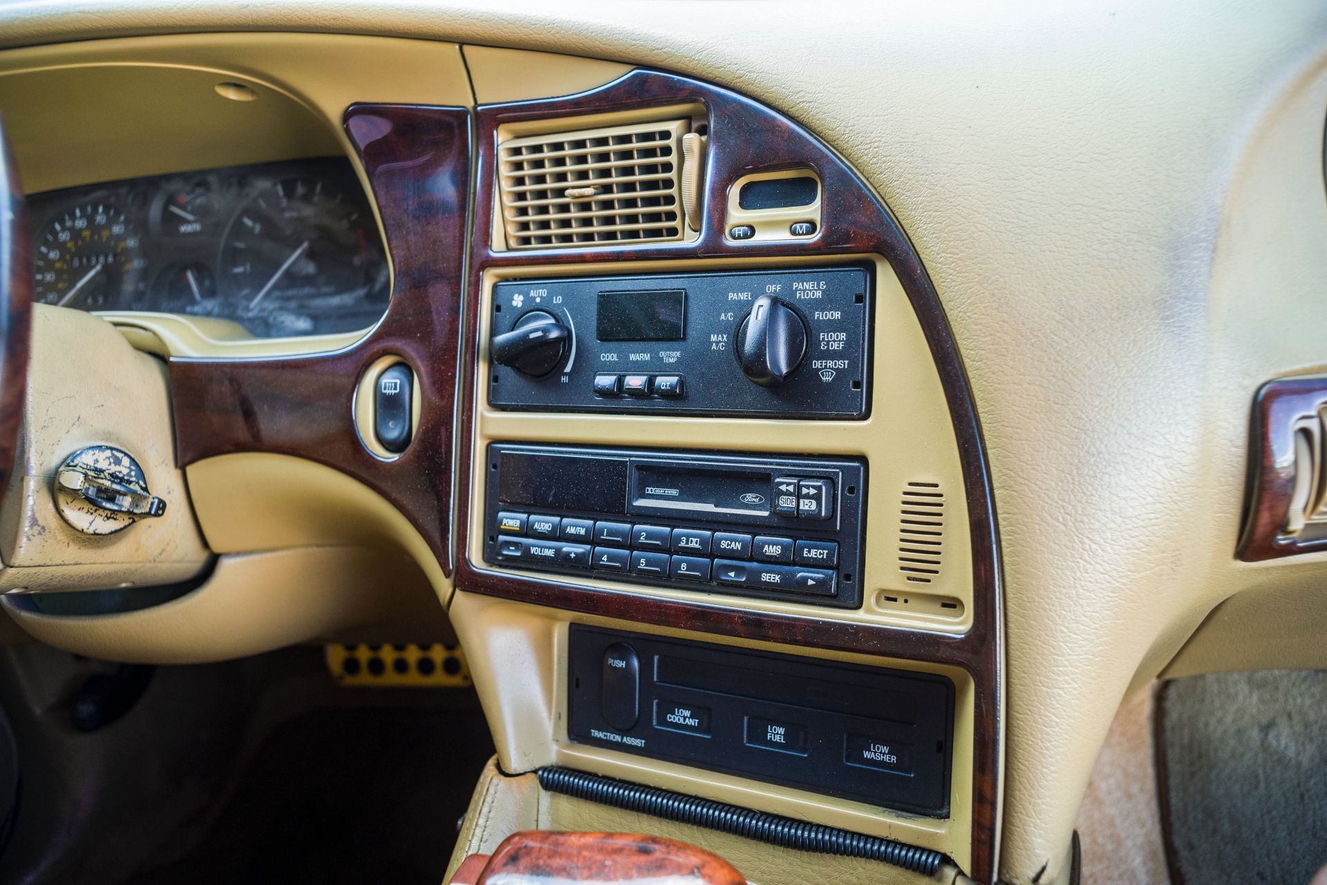 Barris Kustom’s 1998 Mercury Cougar-Based Woodie 2050 Is A Weird Automotive Potpourri