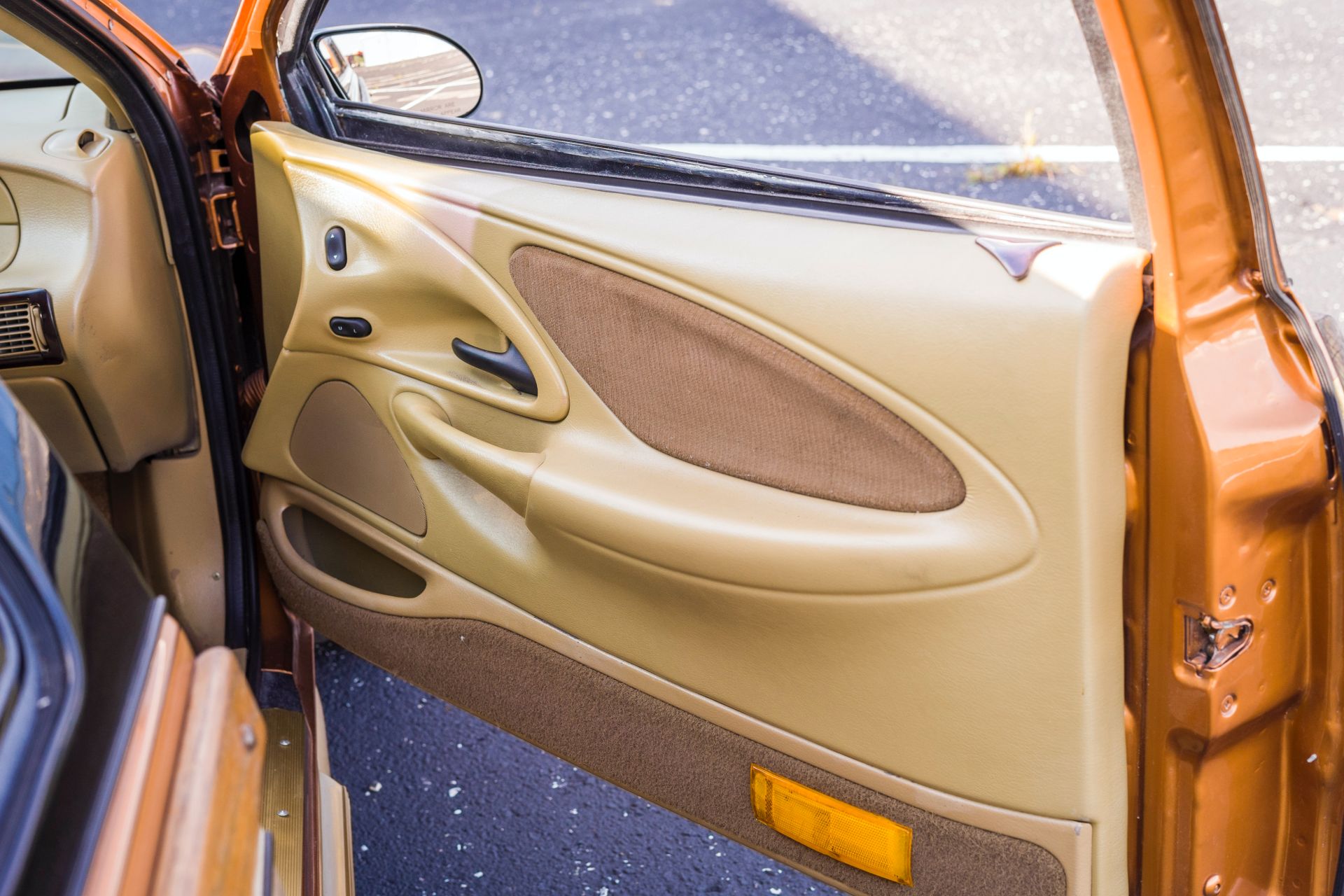 Barris Kustom’s 1998 Mercury Cougar-Based Woodie 2050 Is A Weird Automotive Potpourri