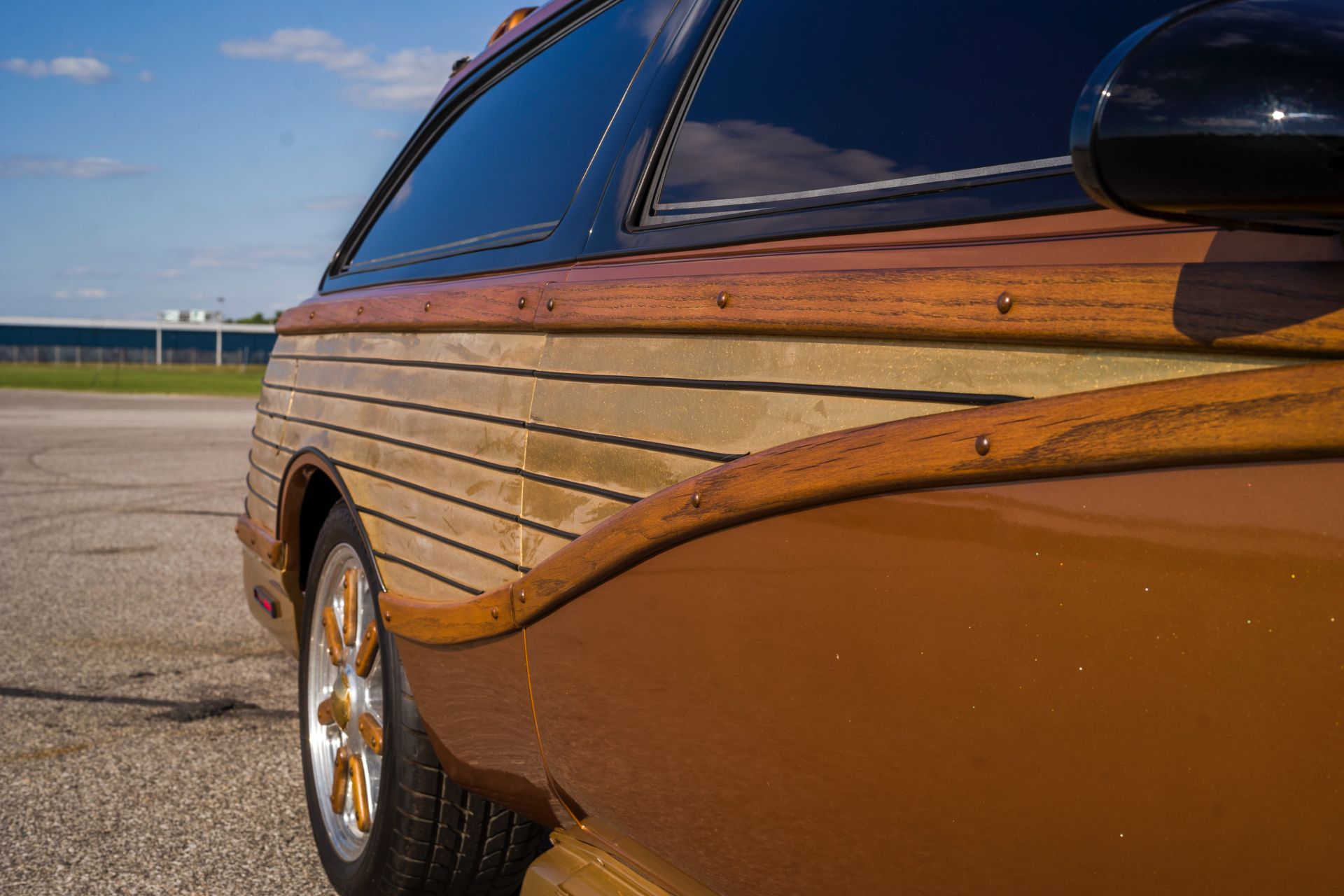 Barris Kustom’s 1998 Mercury Cougar-Based Woodie 2050 Is A Weird Automotive Potpourri