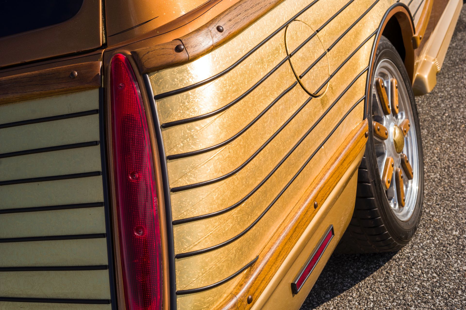 Barris Kustom’s 1998 Mercury Cougar-Based Woodie 2050 Is A Weird Automotive Potpourri