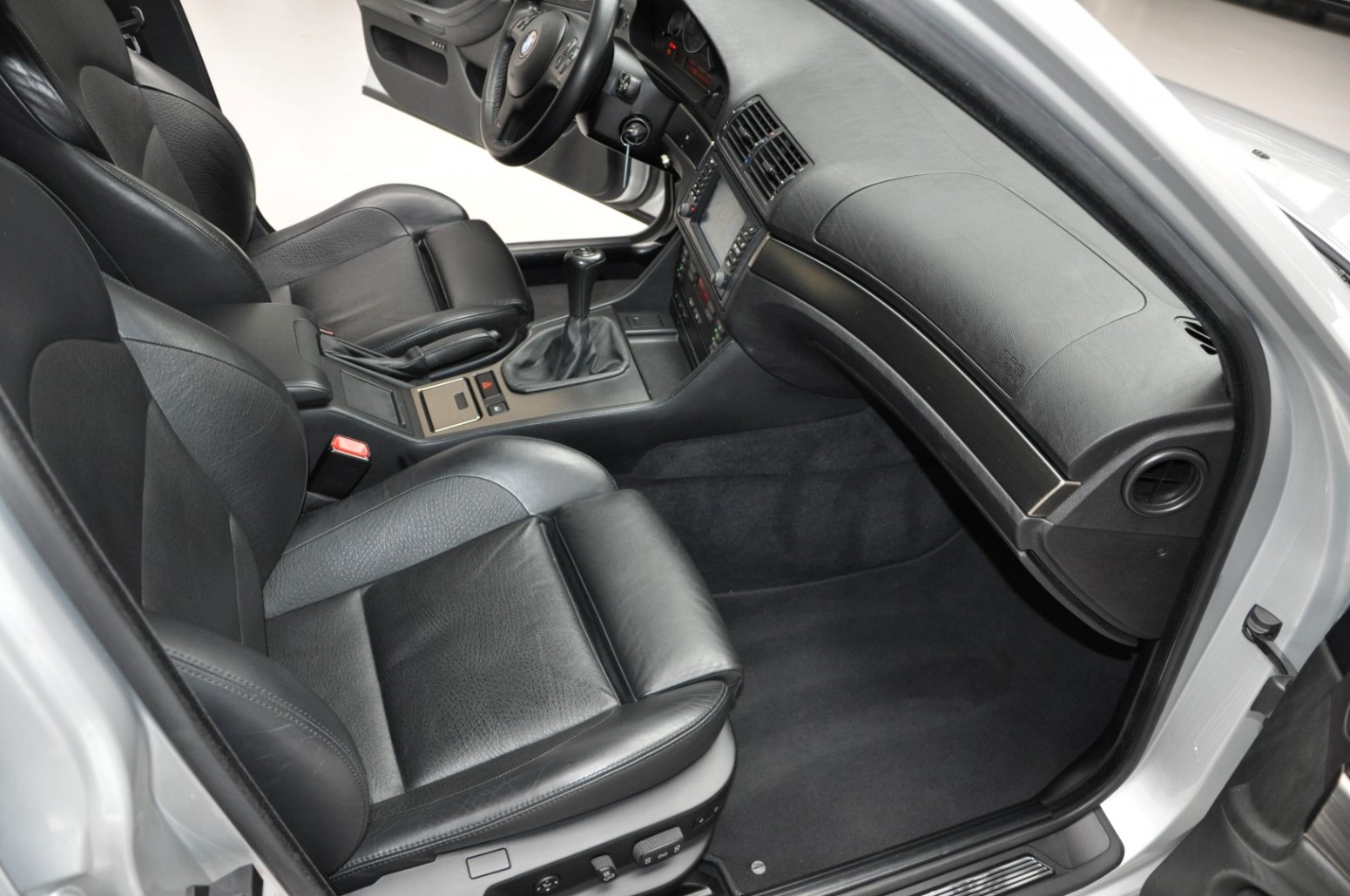 2001 BMW E39 M5 Has Aged Like Fine Wine, Can Be Yours For $52k