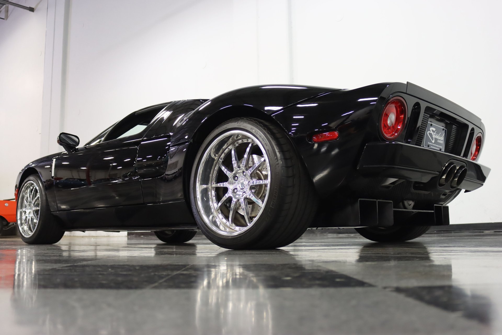 Twin-Turbo 2005 Ford GT With 840 HP Is A Bit Of A Bargain