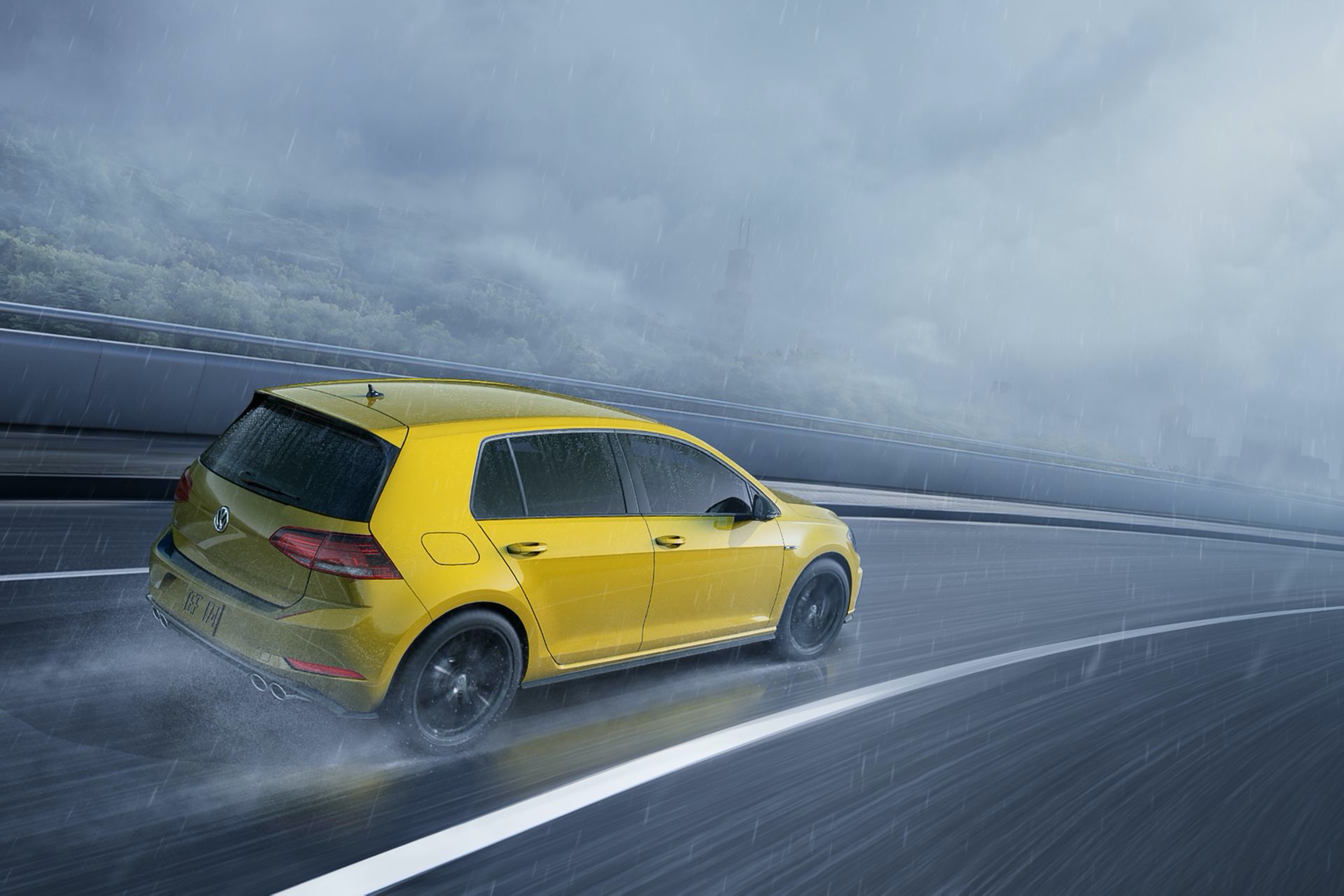 Viper Green Was America’s Most Popular Spektrum Color For 2019 VW Golf R