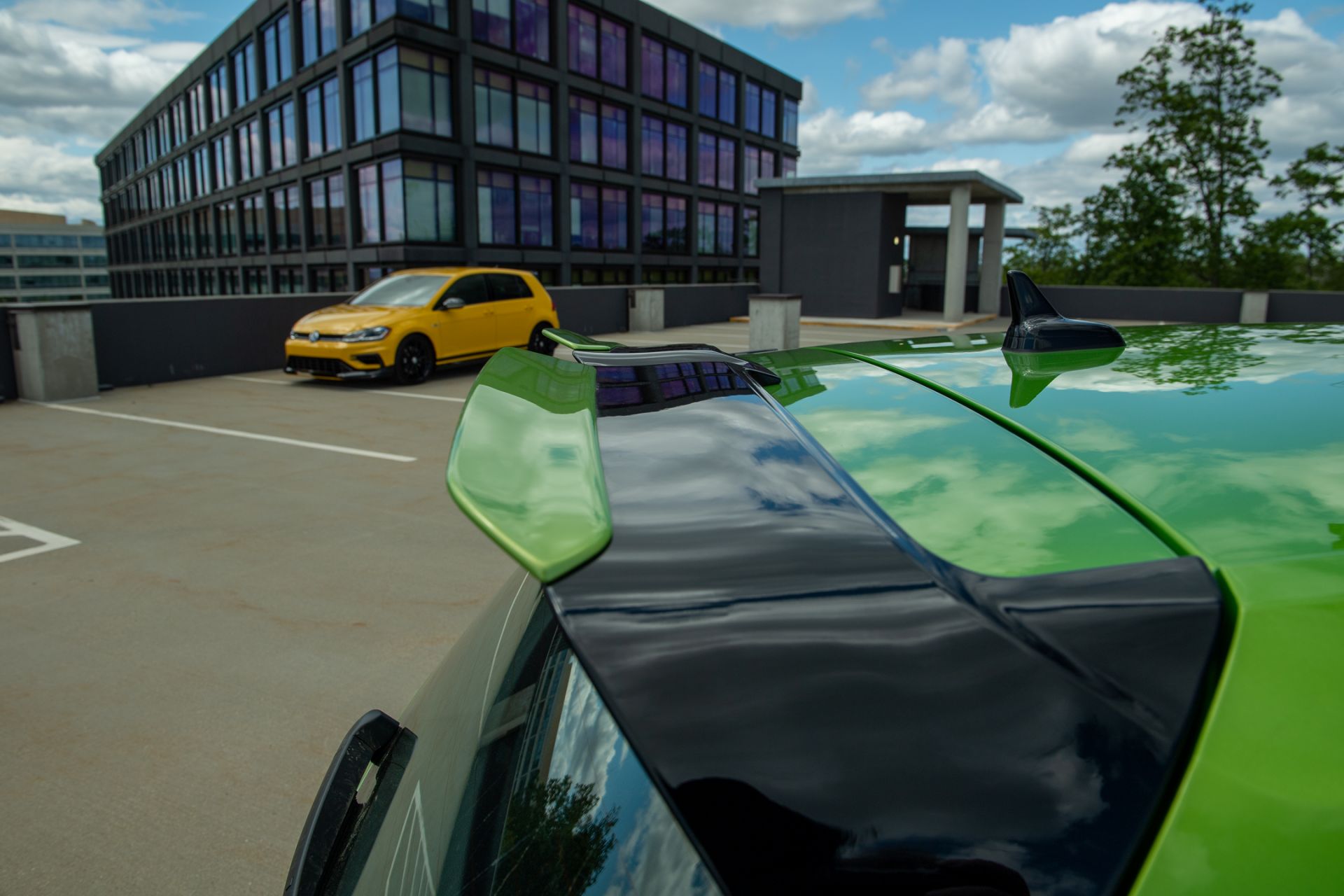 Viper Green Was America’s Most Popular Spektrum Color For 2019 VW Golf R