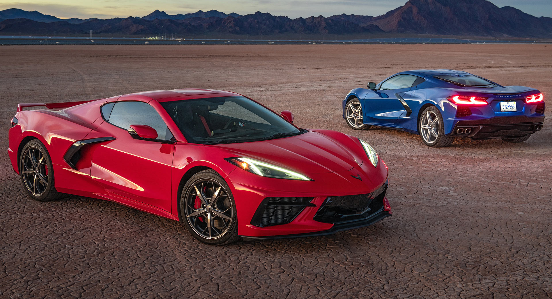 Chevy Recalling The Corvette C8 Over Its Frunk, Which Could Trap People