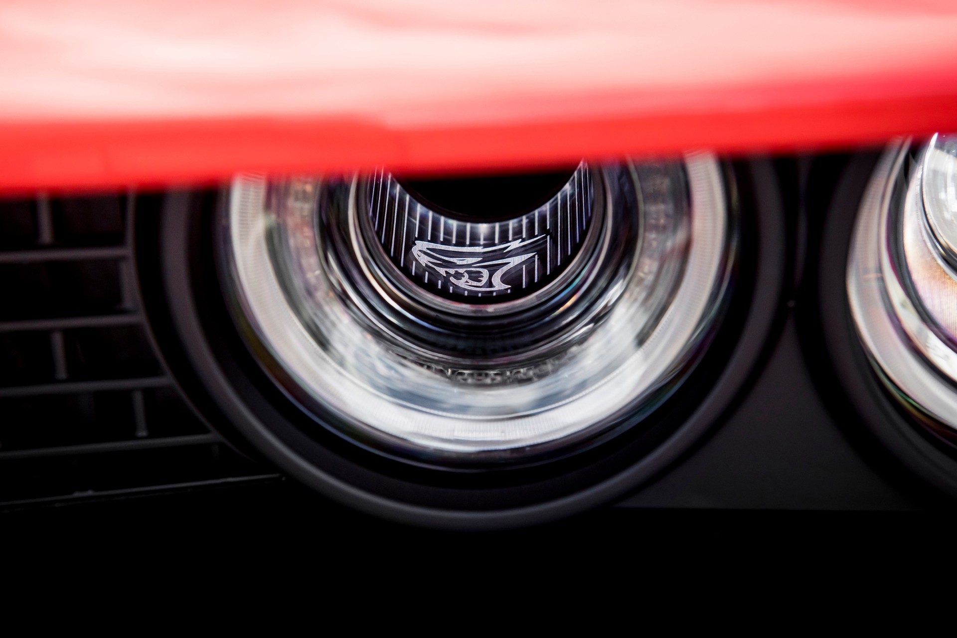 Dodge’s 807 HP Challenger SRT Super Stock Starts At $79,595