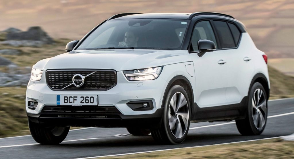  Volvo XC40 Gains Entry-Level T4 PHEV, Two Mild-Hybrid Powertrains