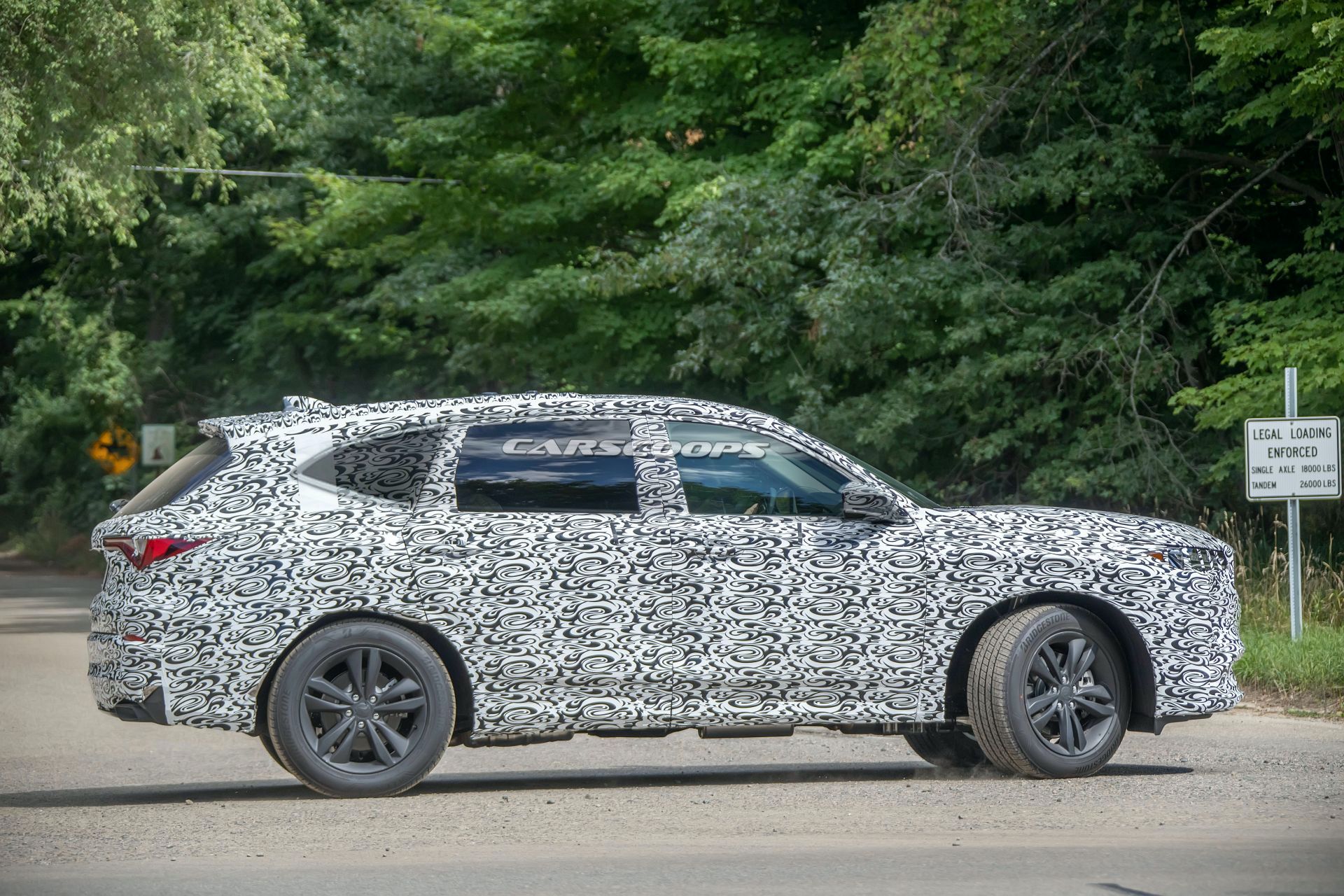 2021 Acura MDX Switches To More Revealing Camouflage Ahead Of Fall Debut