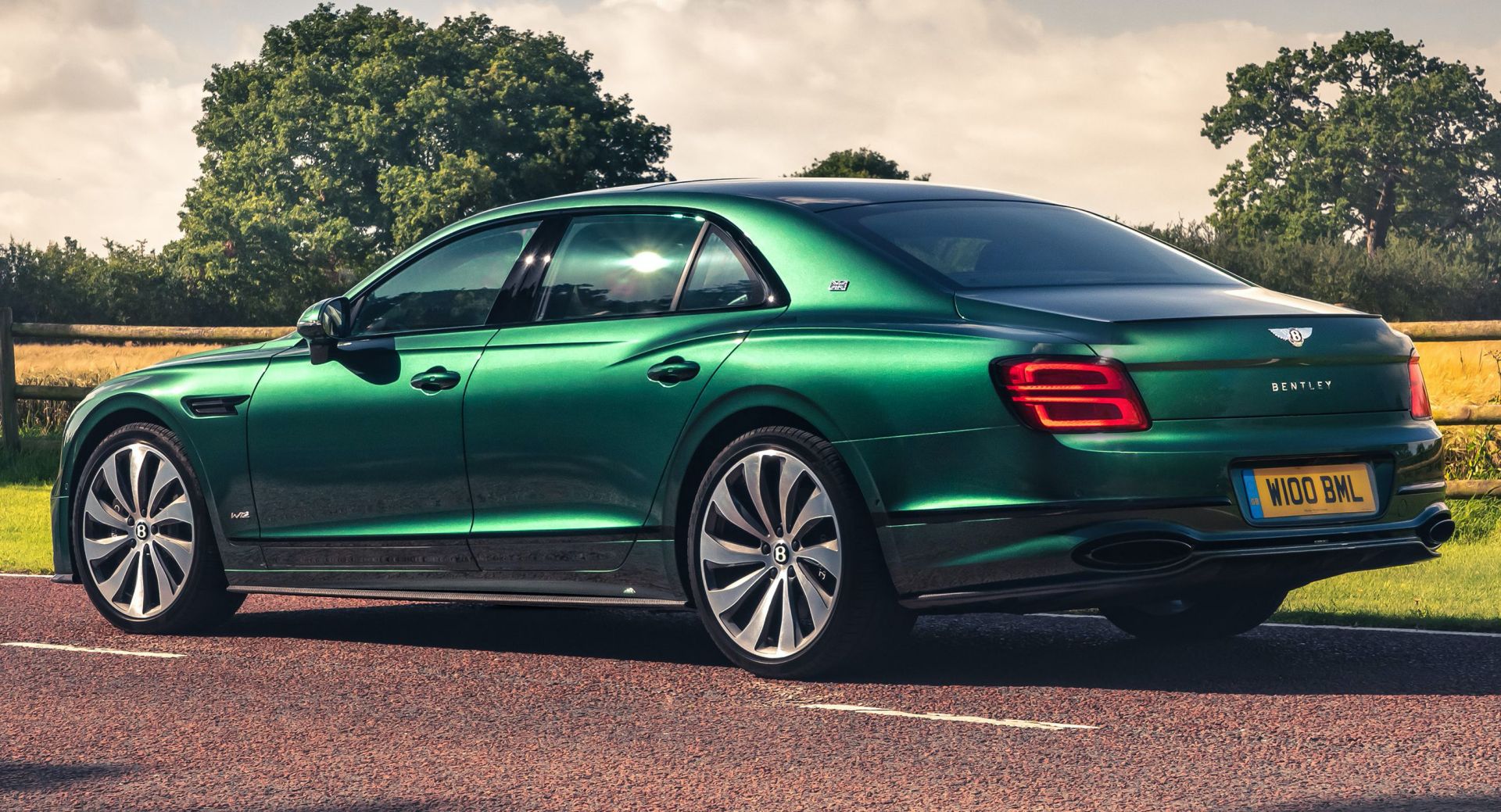 Bentley Debuts New Styling Specification To Enhance The Flying Spur s 
