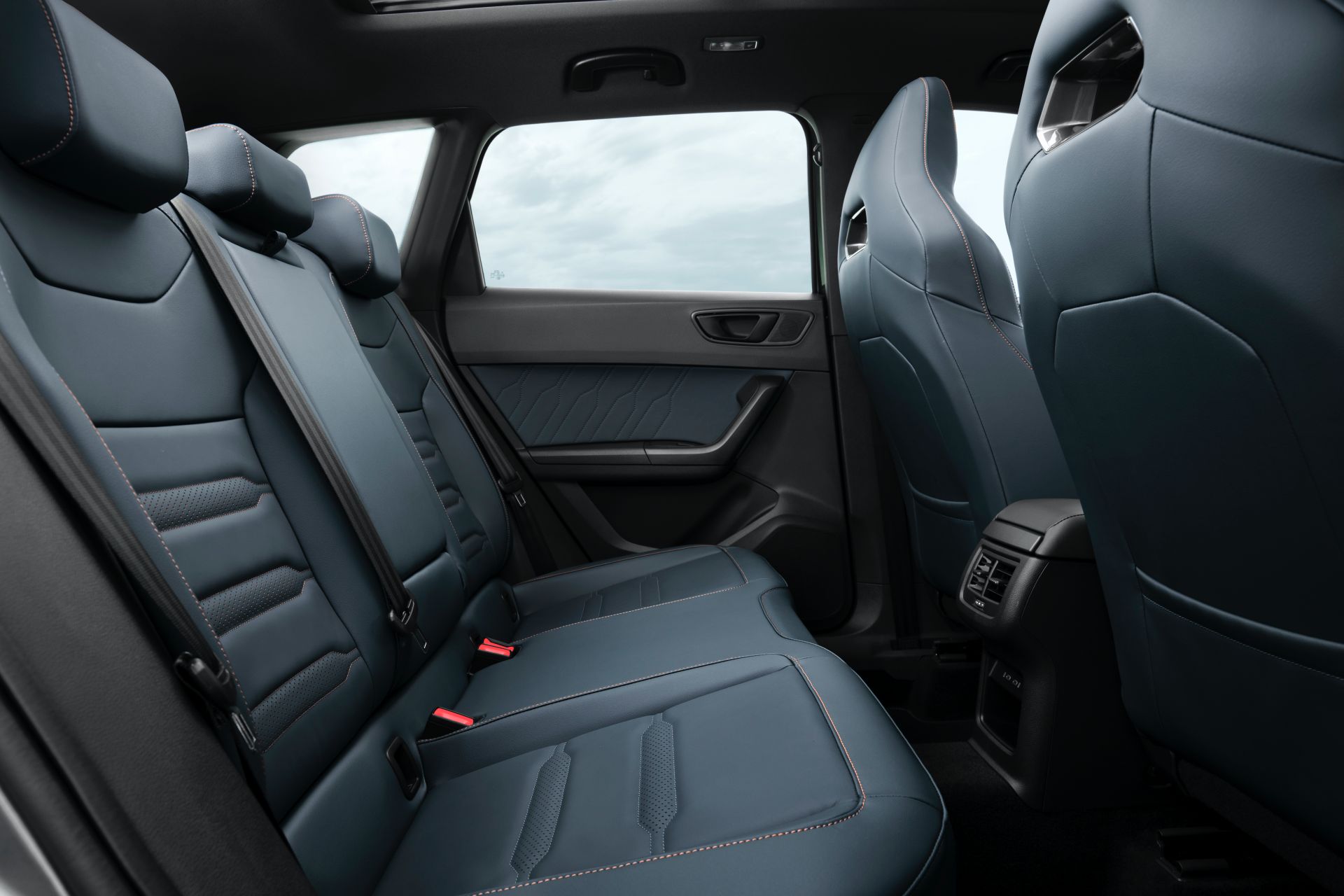 New Photos And Videos Will Help You Know SEAT’s 2021 Cupra Ateca Better