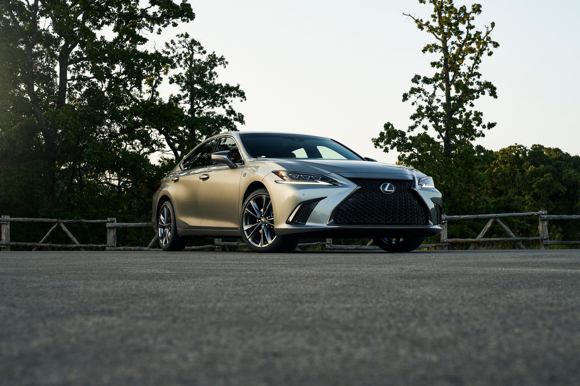 2021 Lexus ES Gains All-Wheel Drive And New Black Line Special Edition