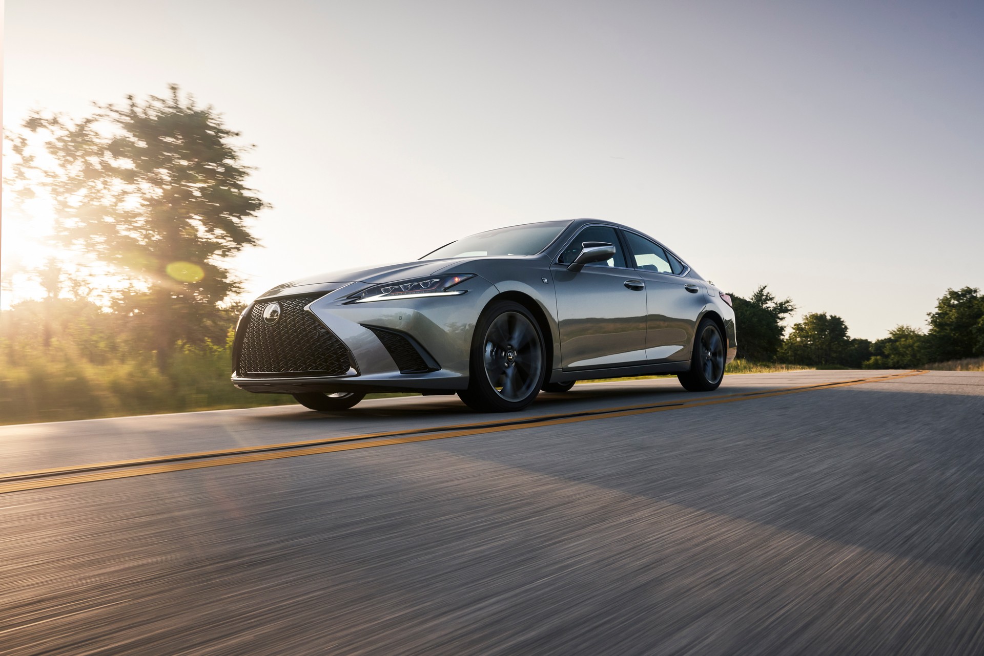 2021 Lexus ES Gains All-Wheel Drive And New Black Line Special Edition