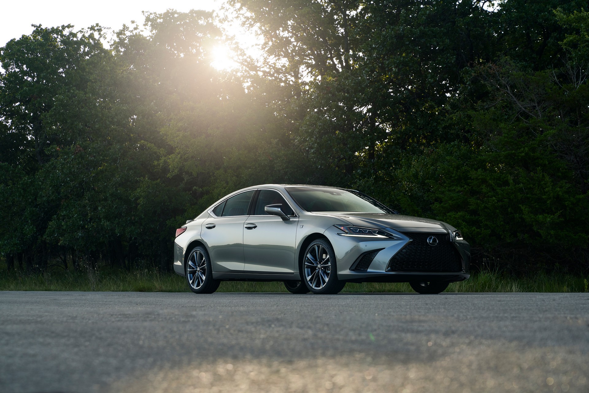 2021 Lexus ES Gains All-Wheel Drive And New Black Line Special Edition