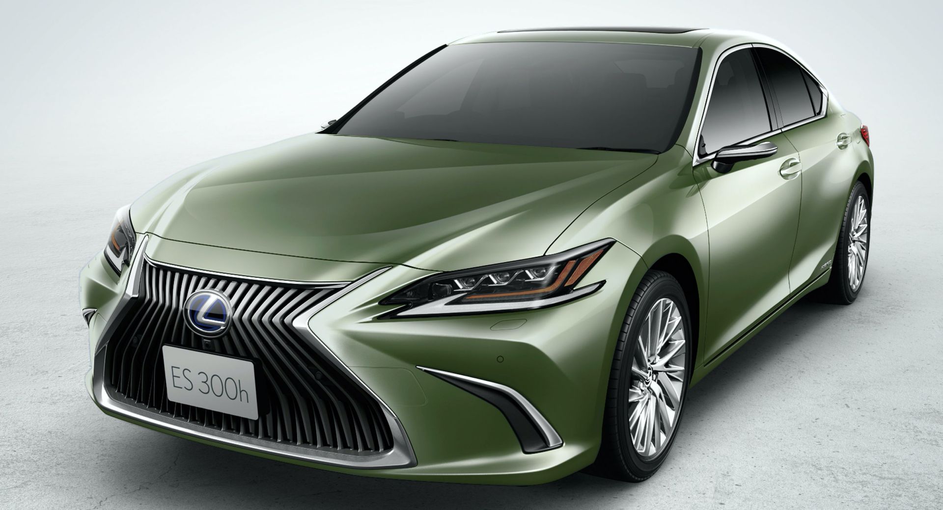 2021 Lexus IS