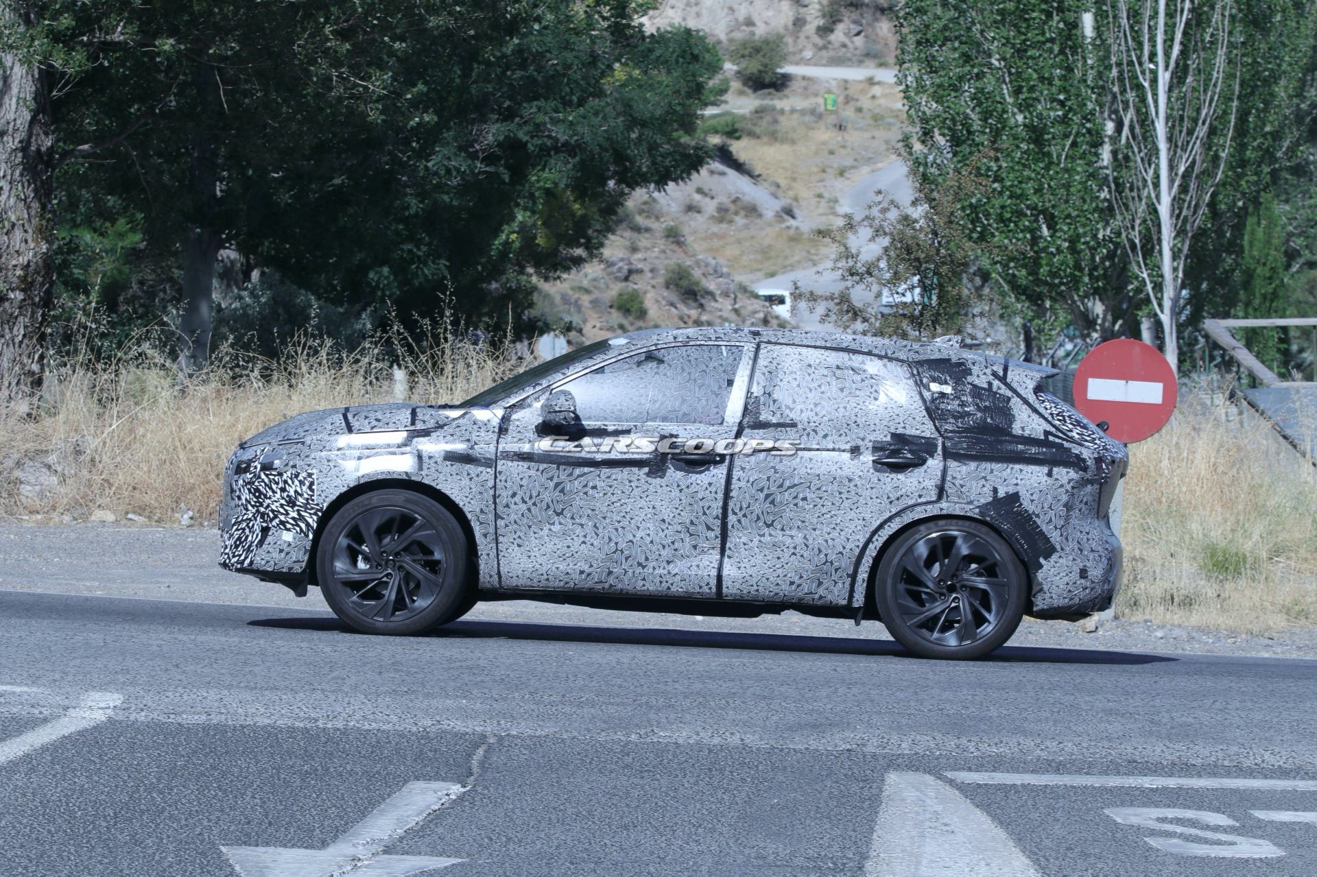 Here’s Our Best Look Yet At The New 2021 Nissan Qashqai / Rogue Sport