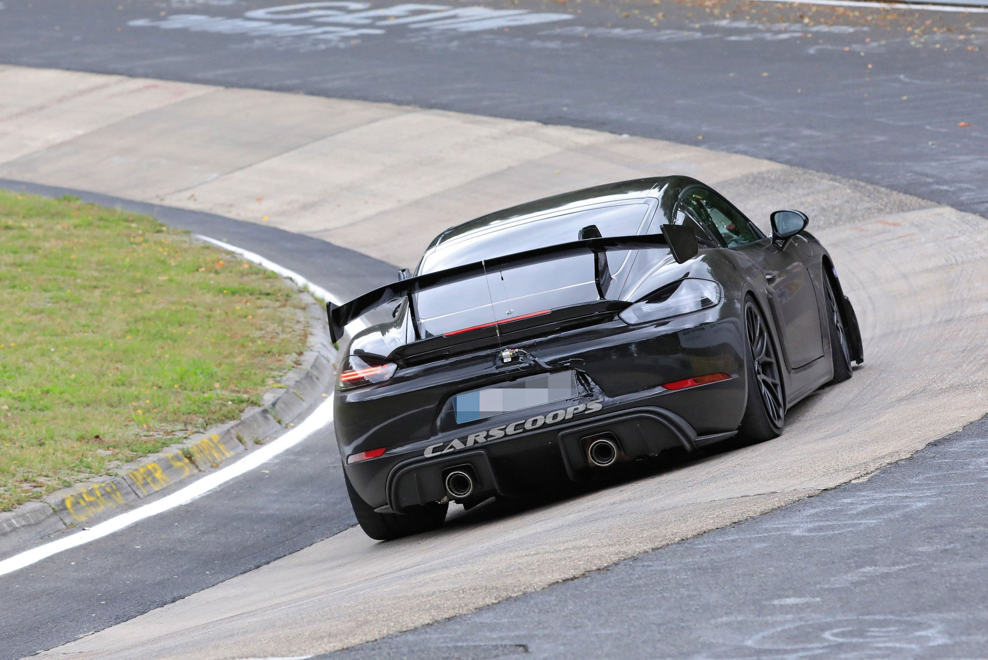 2021 Porsche 718 Cayman GT4 RS Looks Like The Ultimate Track Day Tool