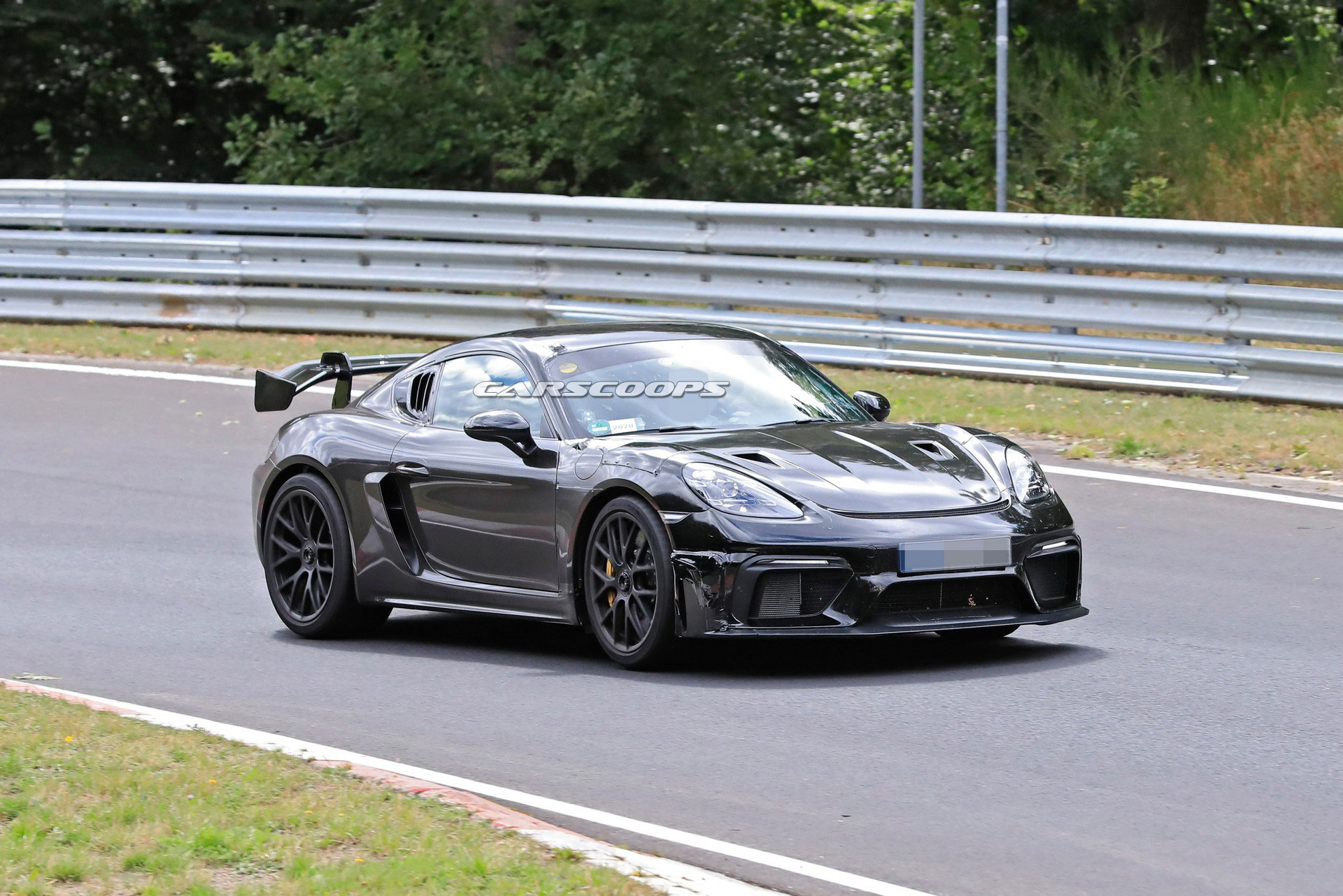 2021 Porsche 718 Cayman GT4 RS Looks Like The Ultimate Track Day Tool