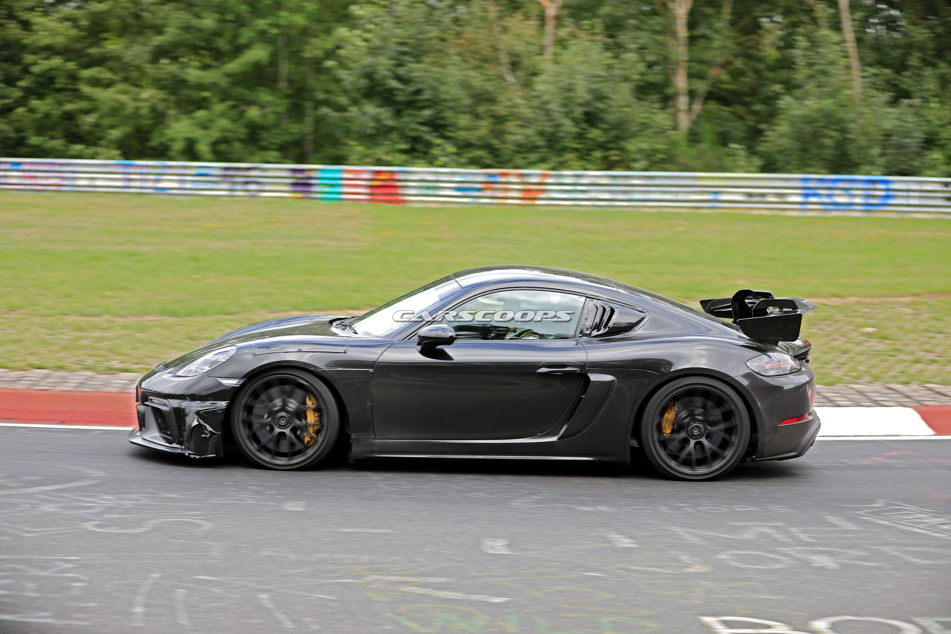 2021 Porsche 718 Cayman GT4 RS Looks Like The Ultimate Track Day Tool