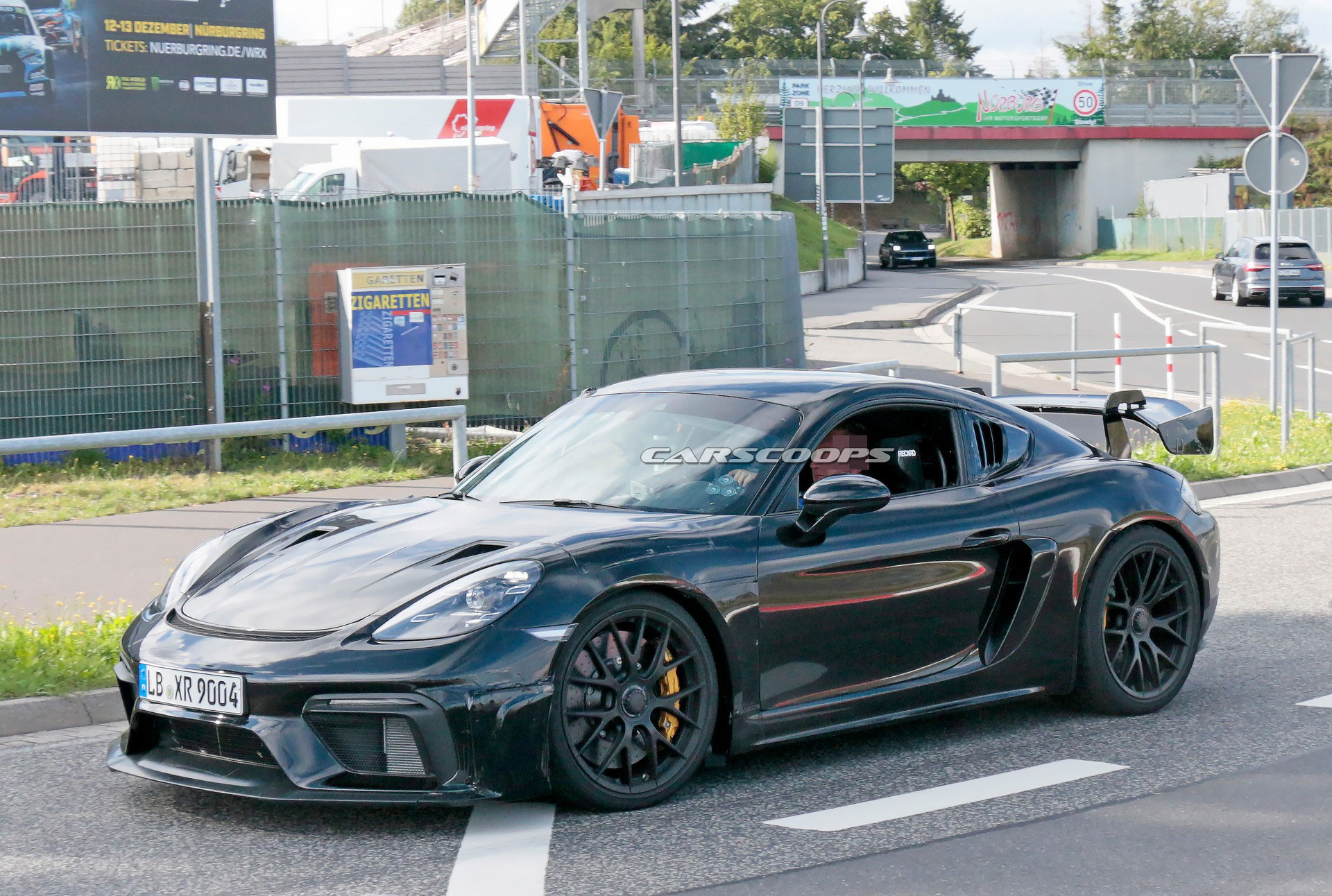 2021 Porsche 718 Cayman GT4 RS Looks Like The Ultimate Track Day Tool