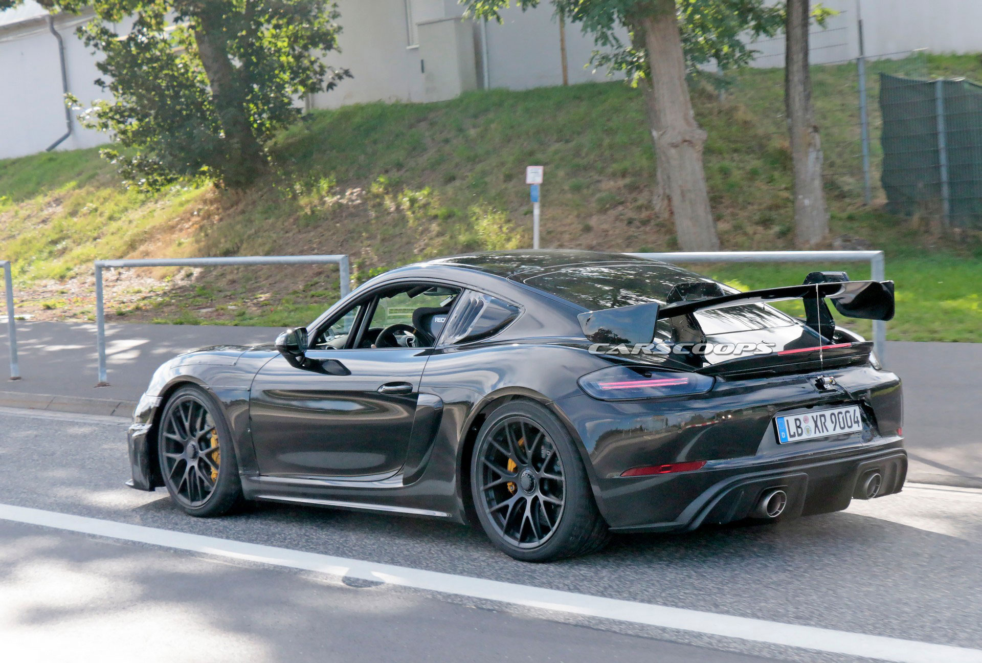 2021 Porsche 718 Cayman GT4 RS Looks Like The Ultimate Track Day Tool