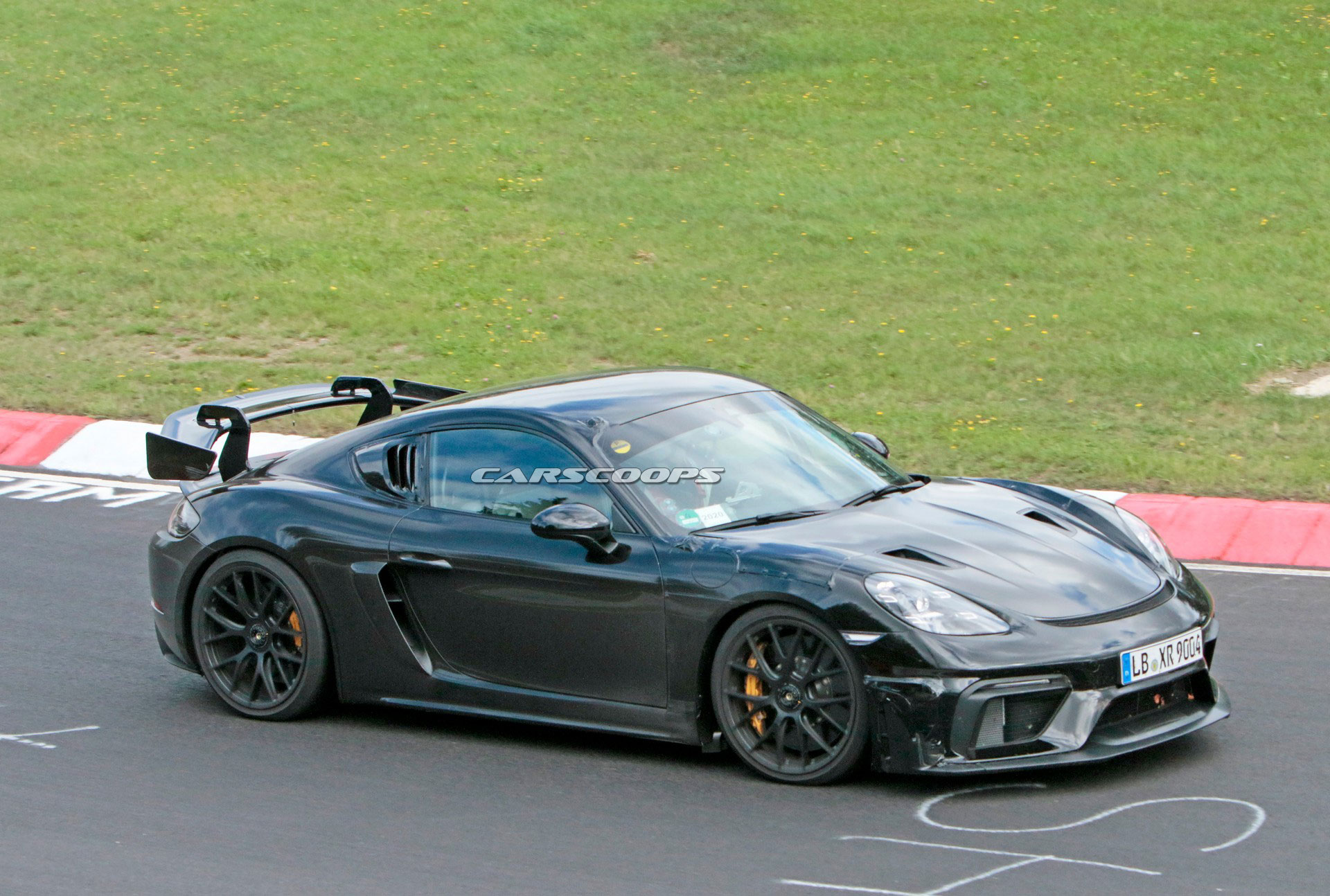 2021 Porsche 718 Cayman GT4 RS Looks Like The Ultimate Track Day Tool