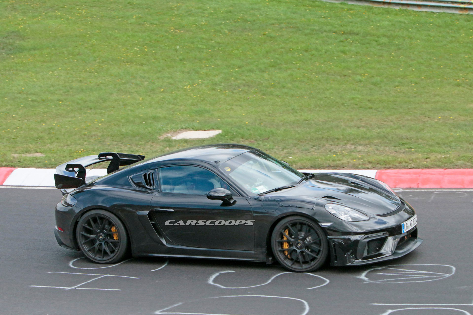 2021 Porsche 718 Cayman GT4 RS Looks Like The Ultimate Track Day Tool
