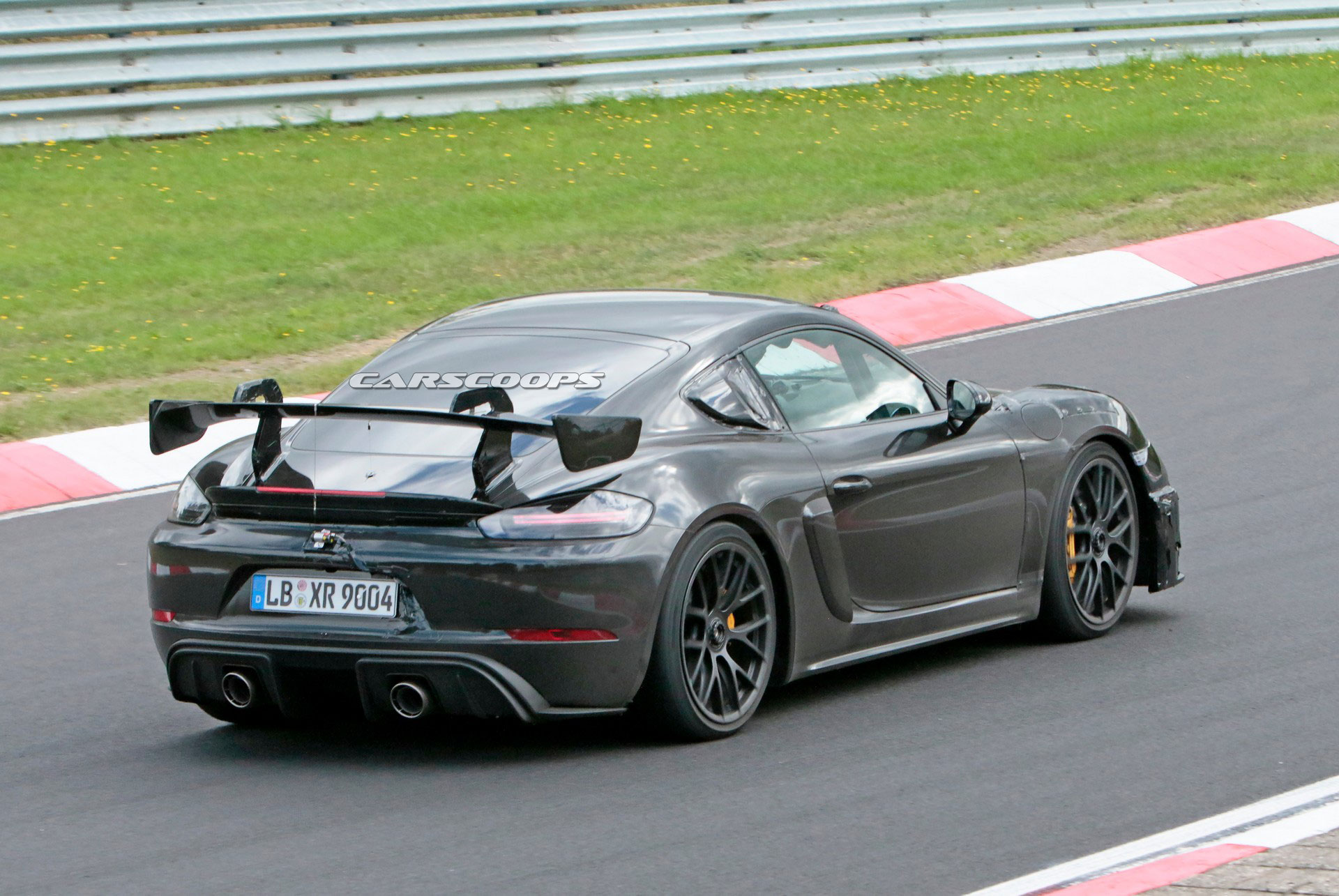 2021 Porsche 718 Cayman GT4 RS Looks Like The Ultimate Track Day Tool