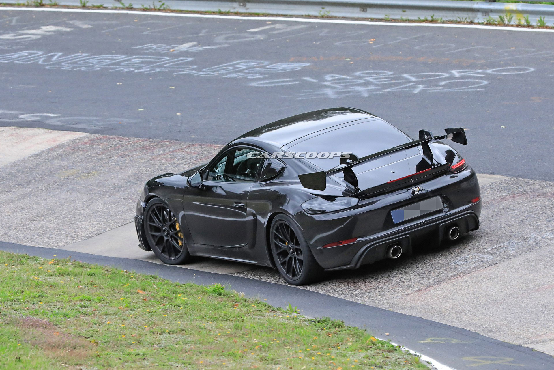 2021 Porsche 718 Cayman GT4 RS Looks Like The Ultimate Track Day Tool