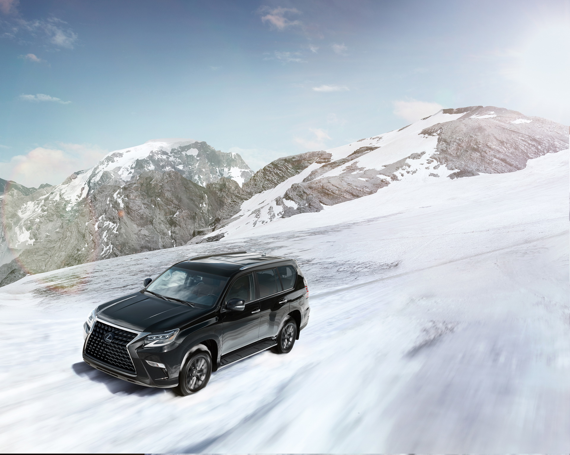 2021 Lexus GX Rolls In With Modest Updates, Keeps Huge Spindle Grille