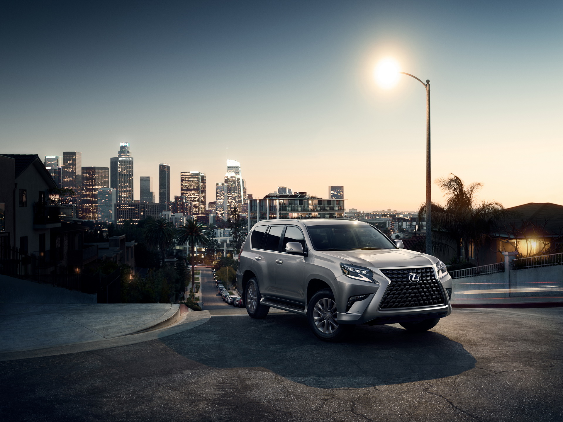 2021 Lexus GX Rolls In With Modest Updates, Keeps Huge Spindle Grille