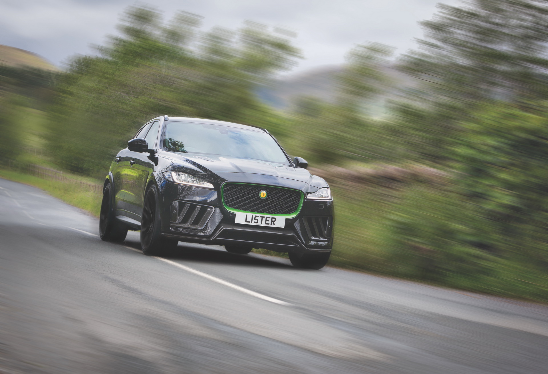 New 2021 Lister Stealth Is A Tuned Jaguar F-Pace SVR With A Devilish 666 HP