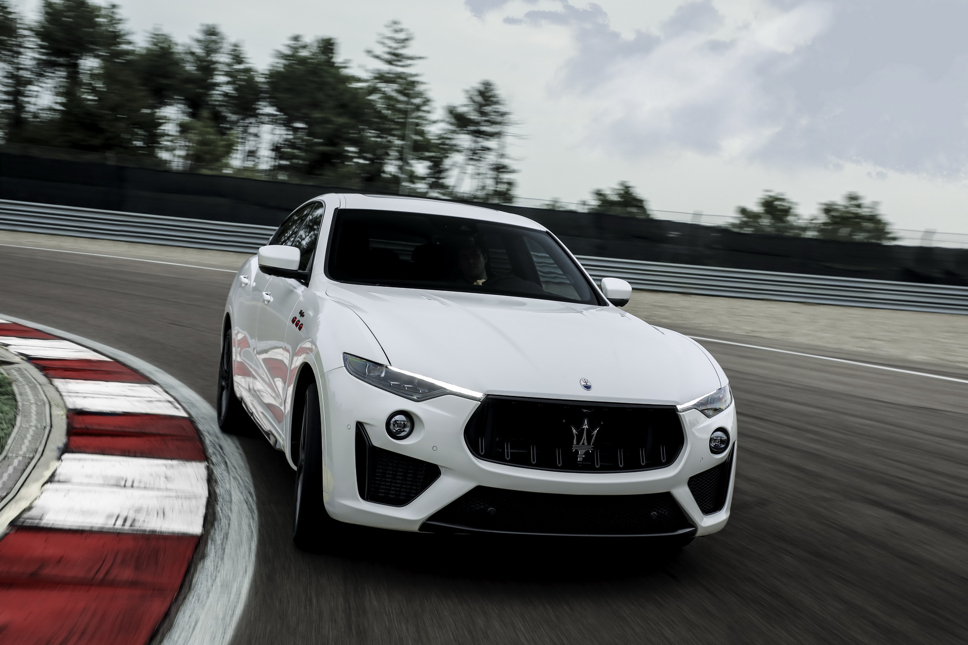 2021 Maserati Ghibli And Quattroporte Trofeo Debut With 580 HP Ferrari-Made V8