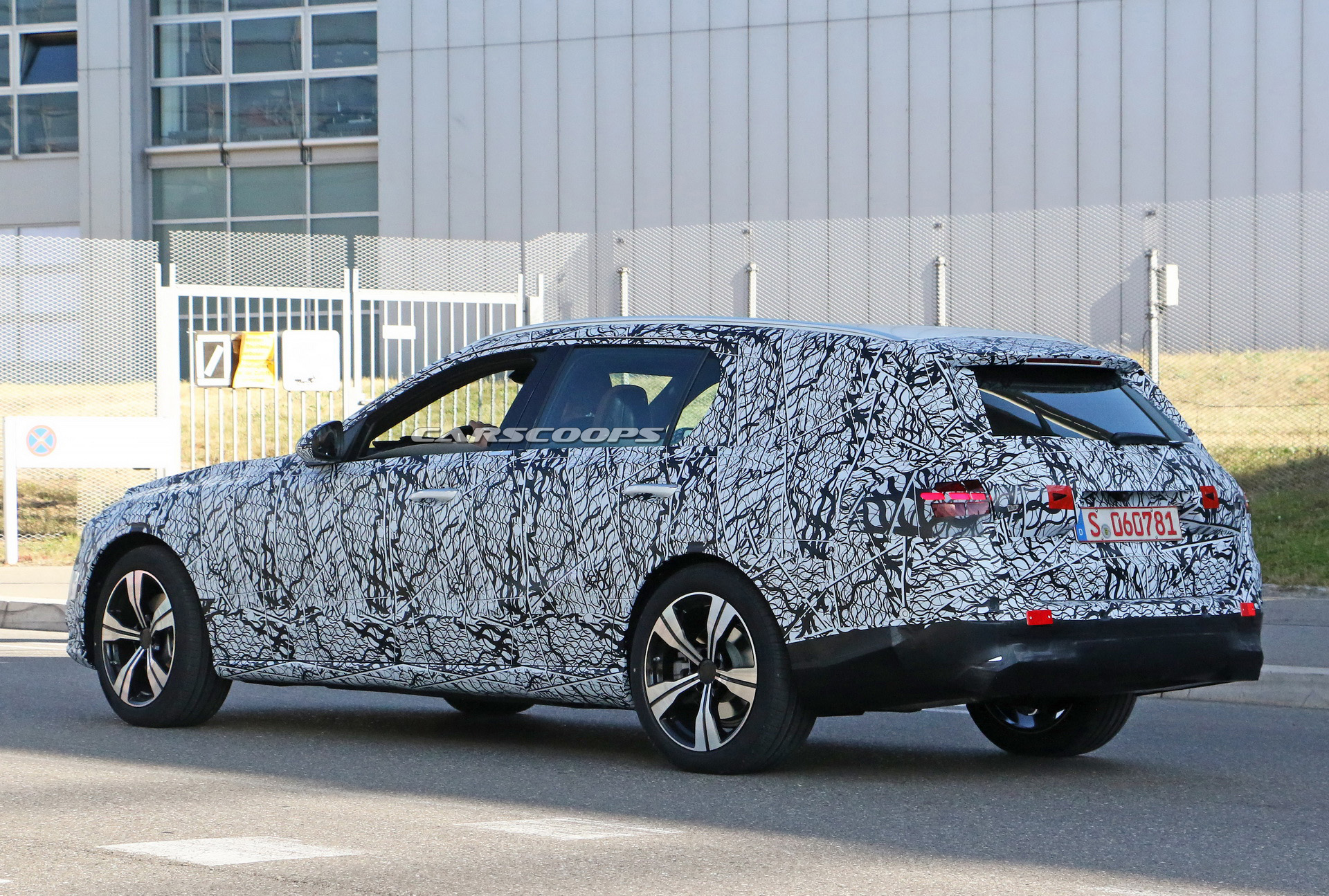 2021 Mercedes-Benz C-Class Estate Offers Better Look At Dual-Screen Setup