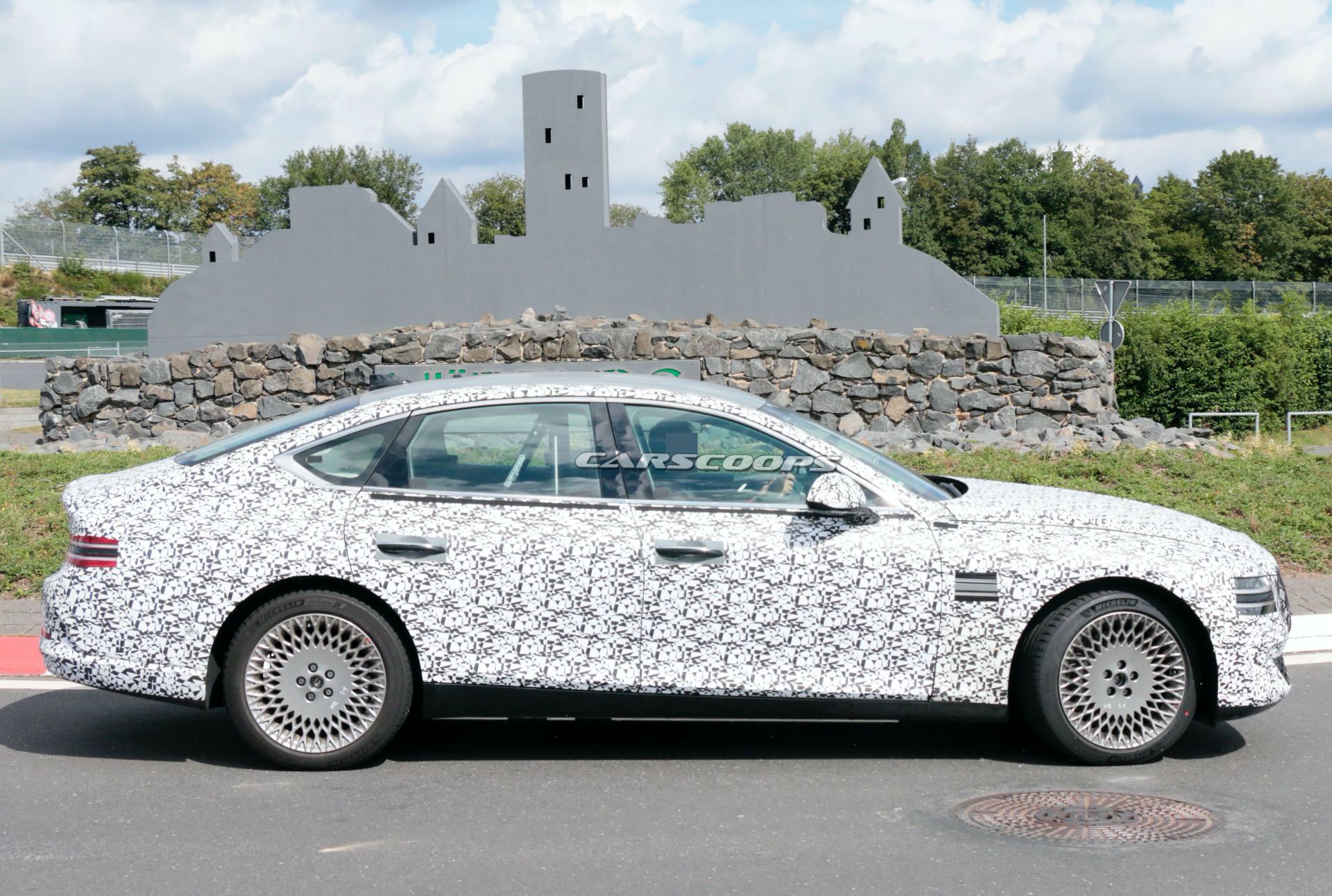 2022 Genesis eG80 EV Makes First Appearance, Is Expected Next Year With 310-Mile Range