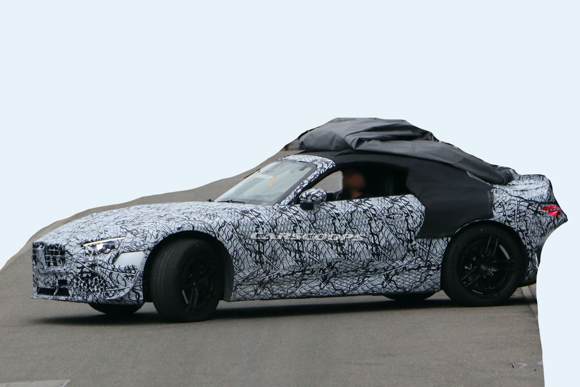 Next-Generation 2022 Mercedes SL Looks Really Promising In Fresh Spy Shots