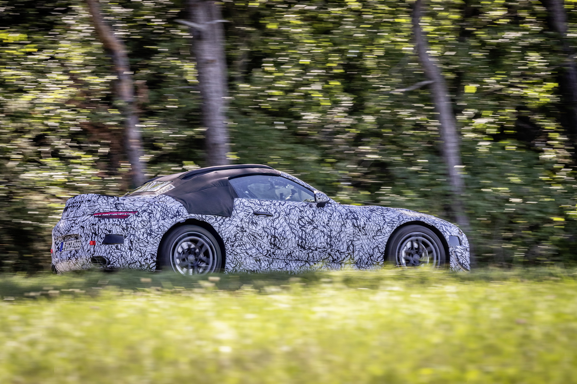 All-New 2022 Mercedes-AMG SL Roadster Teased As Testing Begins