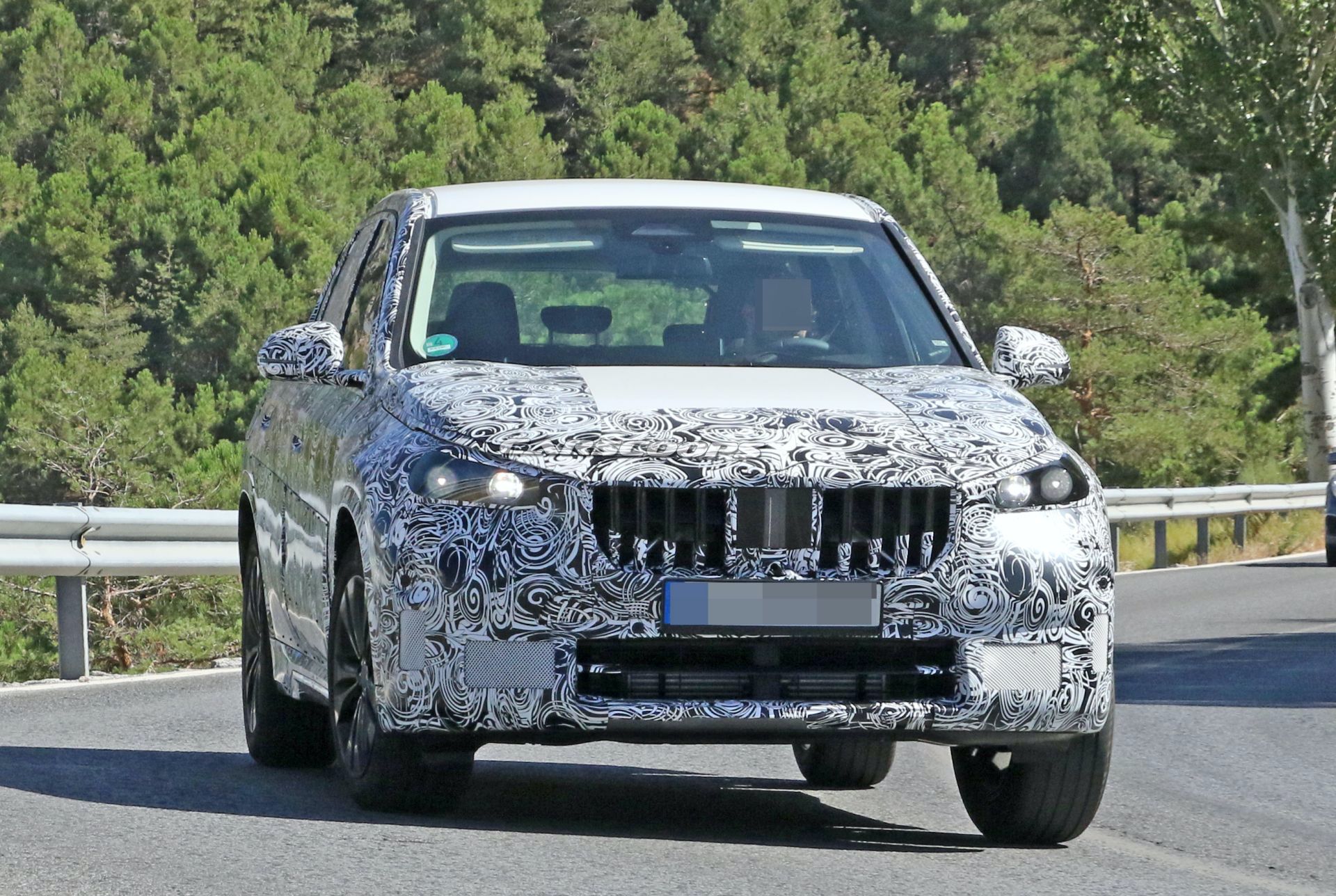 Next-Gen 2023 BMW X1 SUV Makes Its Prototype Debut In Plug-in Hybrid Form