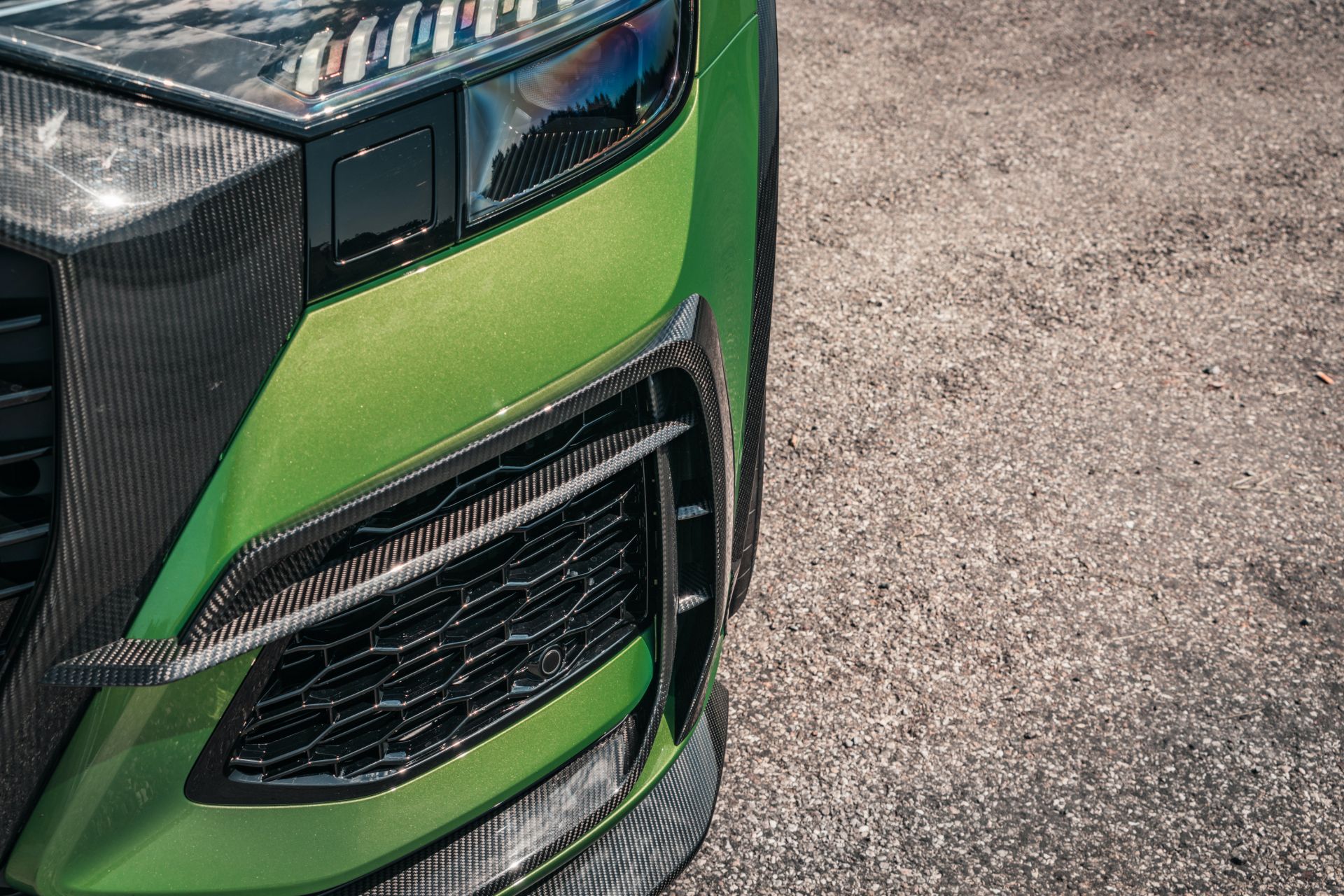 Limited-Run ABT RSQ8-R Unveiled As 196 MPH Super SUV