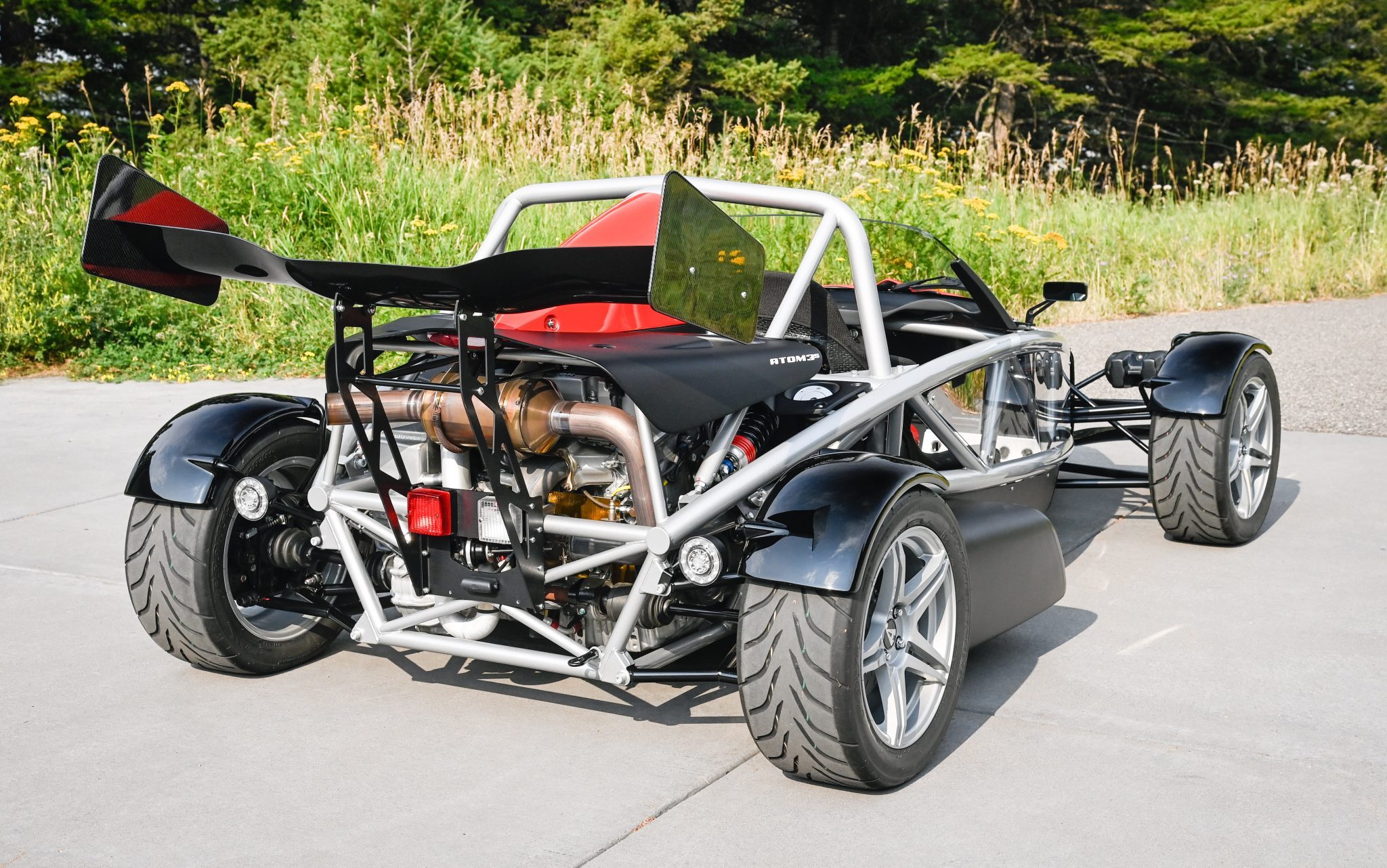2016 Ariel Atom 3S Is A No-Frills Street Legal Track Toy