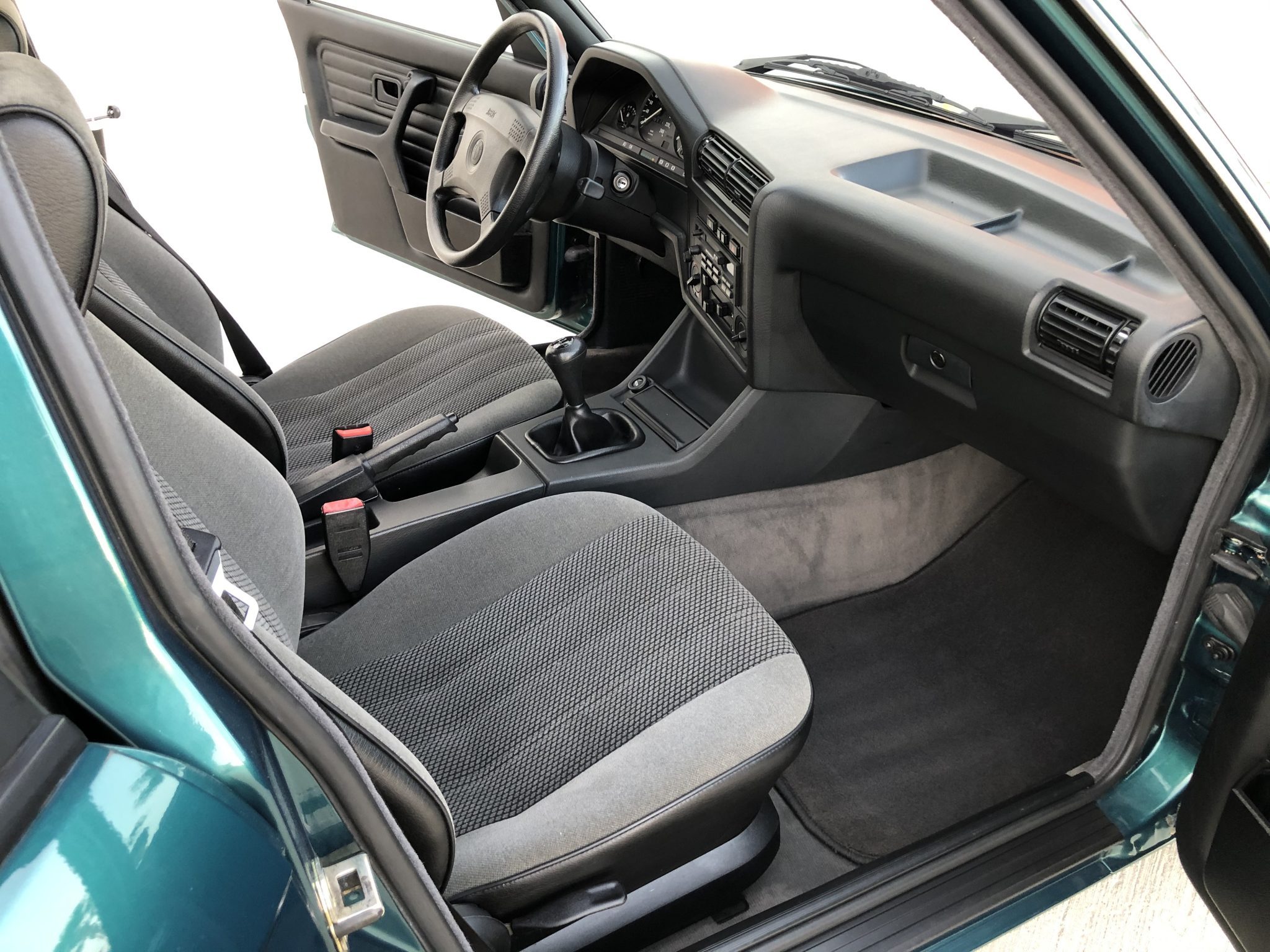 Can This Euro-Spec 1992 BMW 316i Touring Become Your E30 Darling?