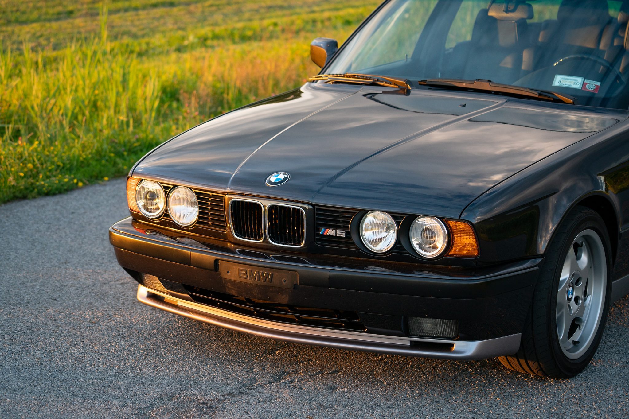 BMW E34 M5 Touring Is An Epic Family Car From The 1990s And It’s For Sale In The USA
