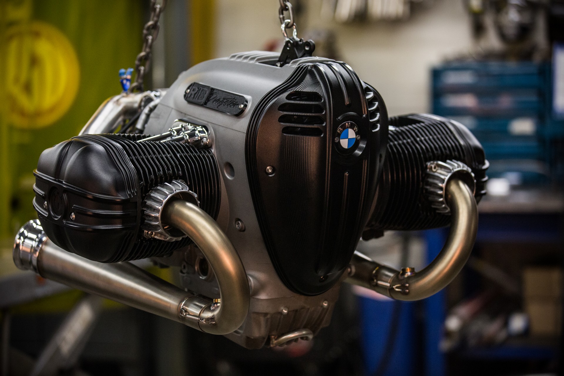 BMW Motorrad’s R 18 Dragster Concept Is A Track-Focused Throwback