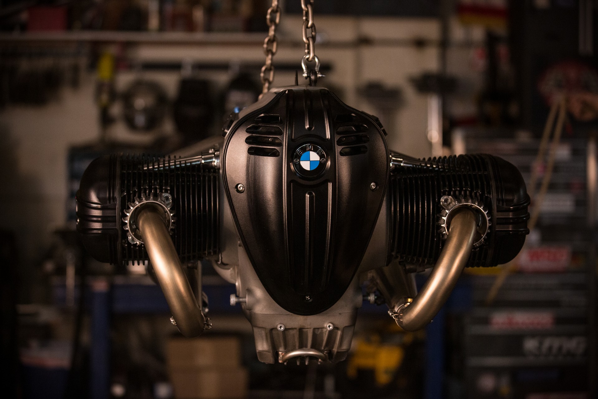 BMW Motorrad’s R 18 Dragster Concept Is A Track-Focused Throwback