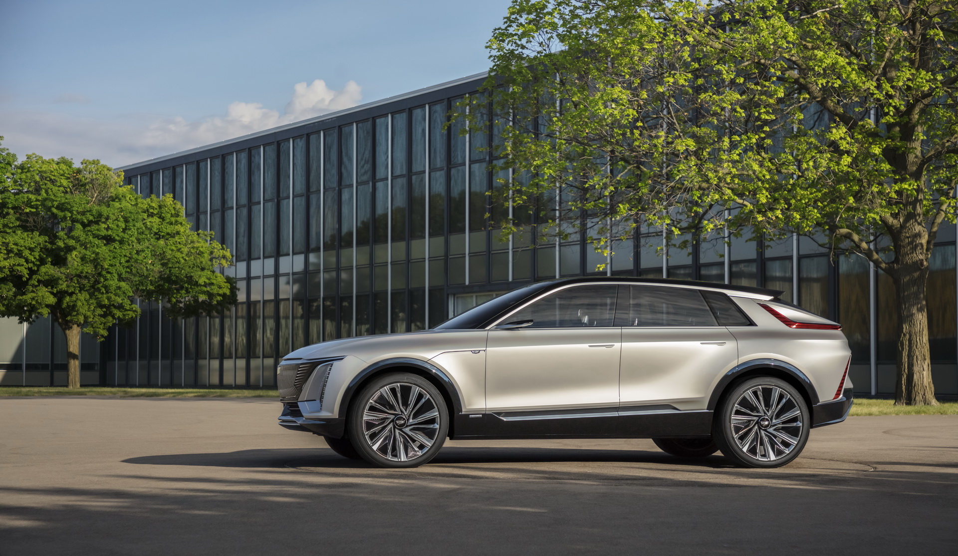 Cadillac Lyriq To Undercut The Tesla Model X, Start At Less Than $60,000