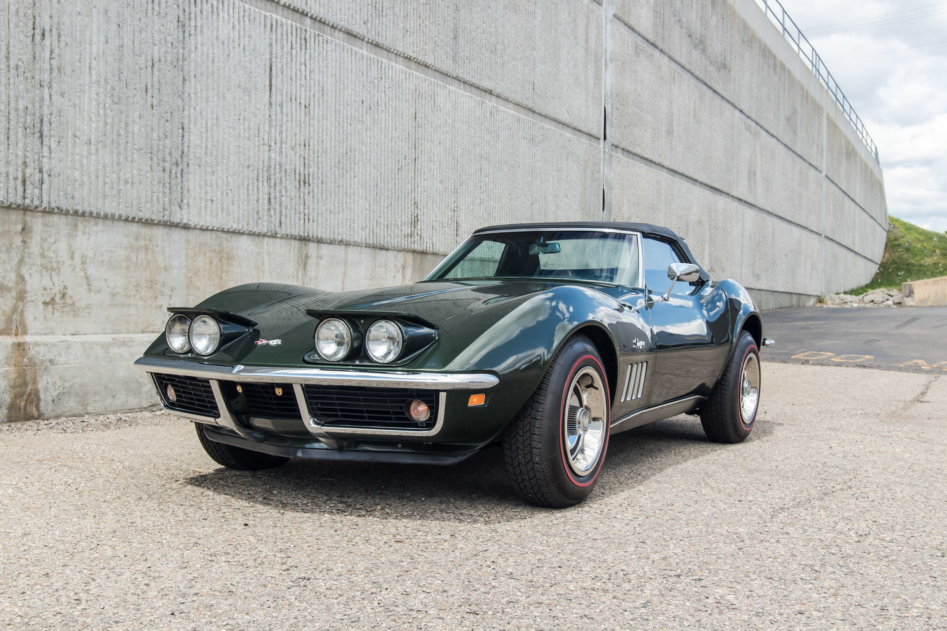 At $40,000, Can This ’69 Corvette Stingray Convince You To Spend Your Green?