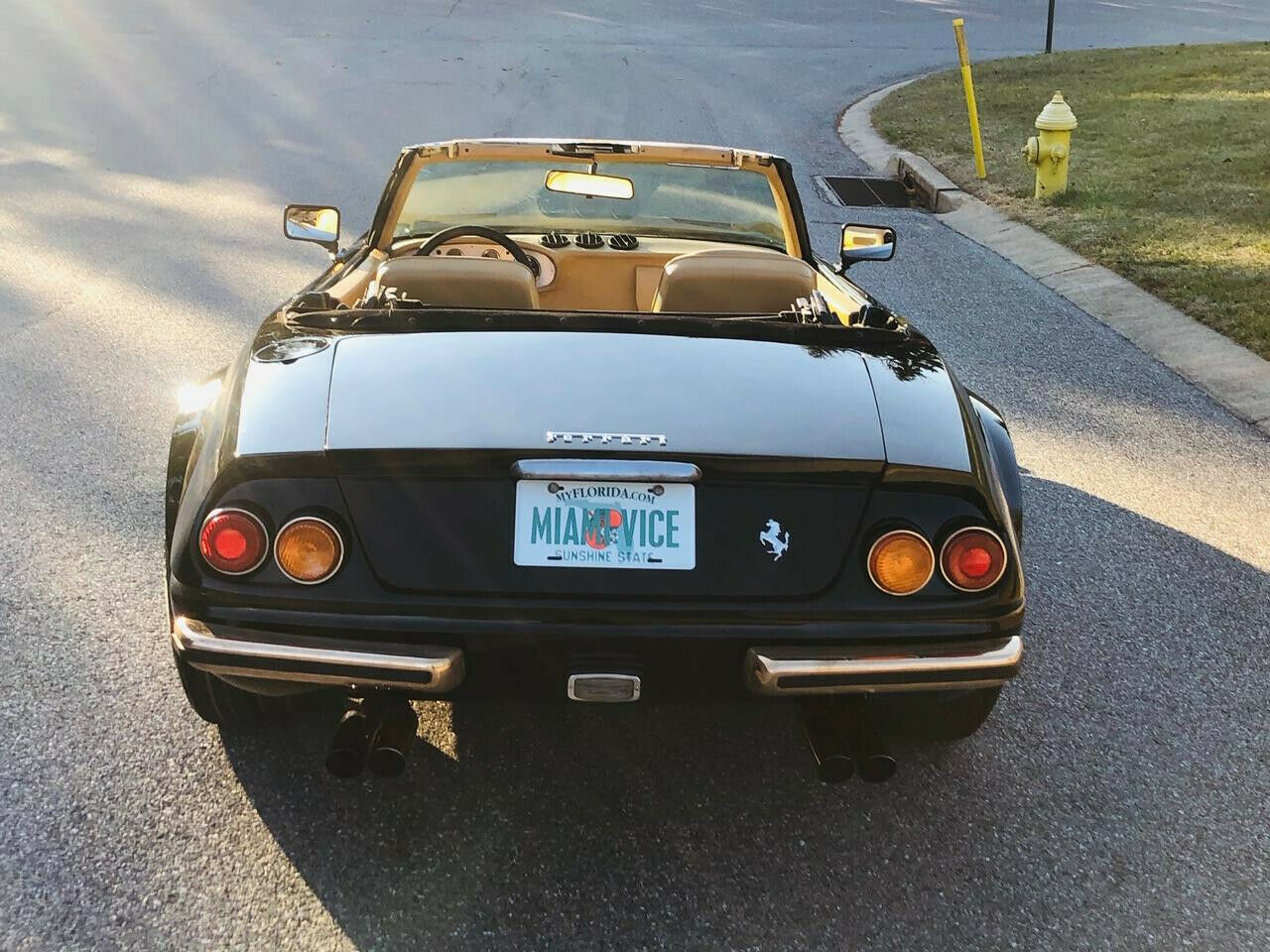 This Ferrari Daytona Spider Replica Is Just Like The One From Miami Vice