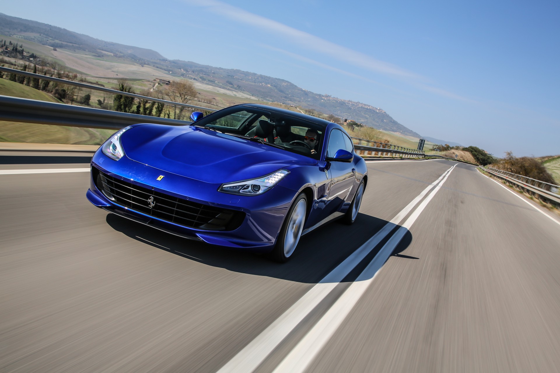 Ferrari Drops The GTC4Lusso And GTC4Lusso T From Its Range