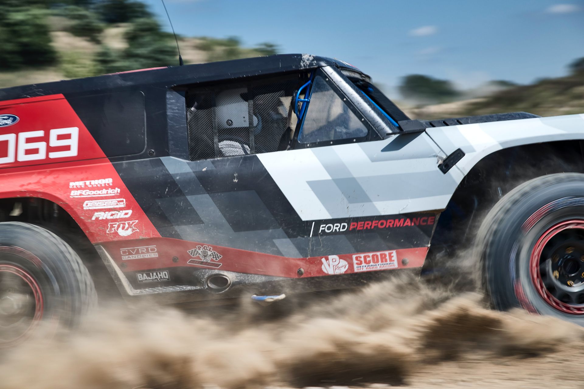 Ford Has 165,000 Bronco And Bronco Sport Reservations, Says Customer Response Is “Unprecedented”